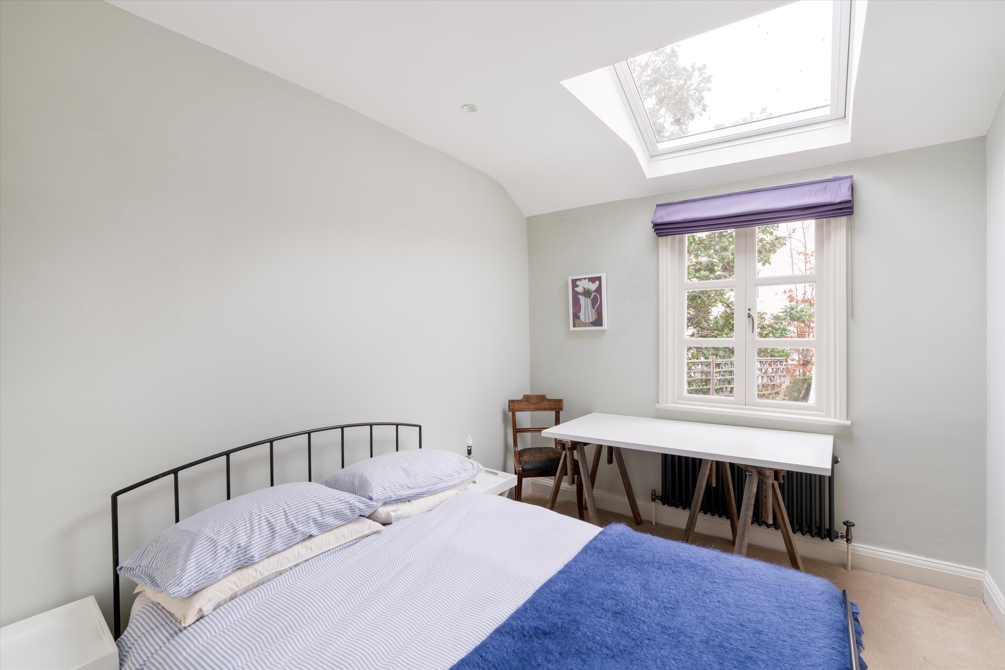 Pembridge Mews, Notting Hill, W11