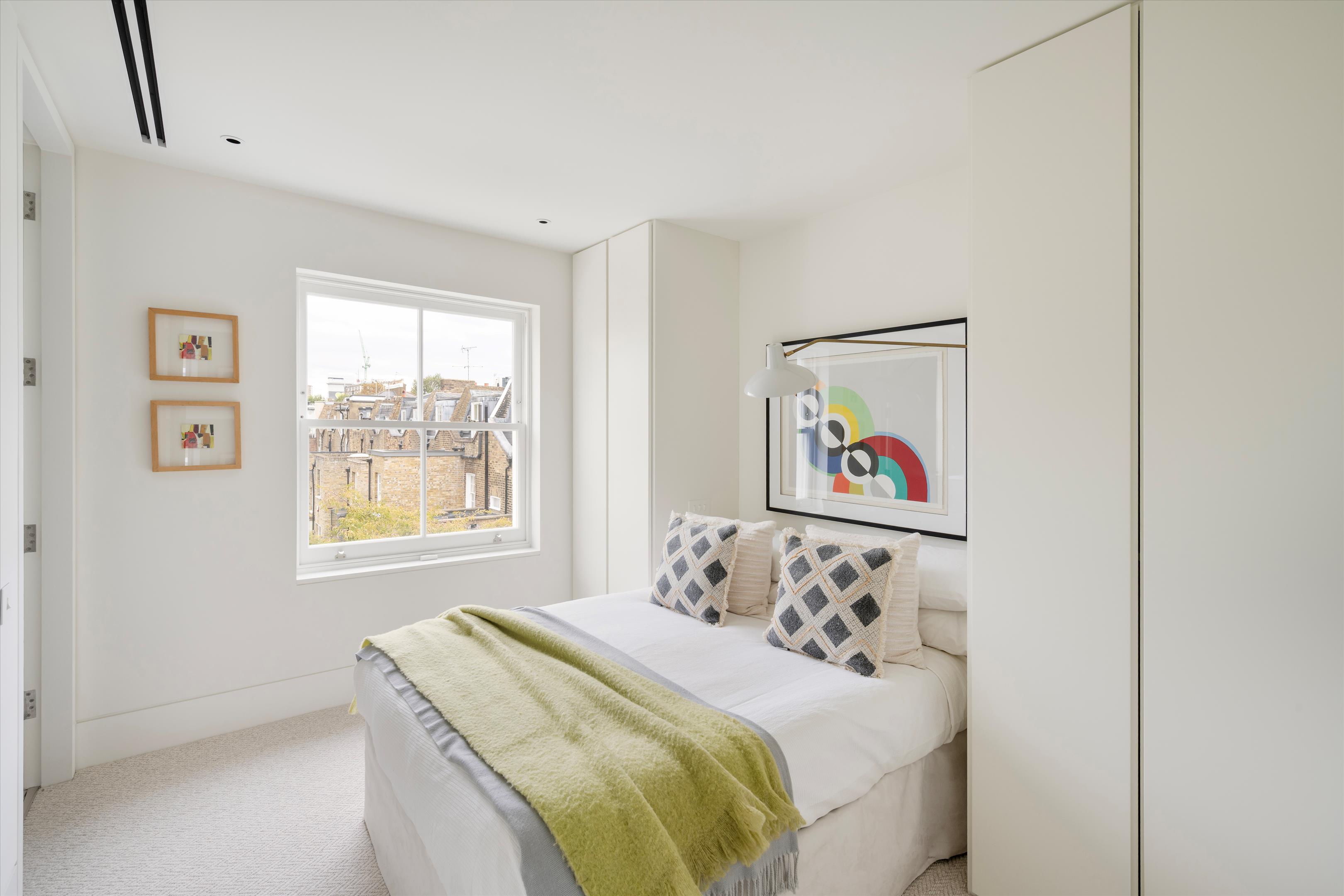 Queensdale Road, London, W11