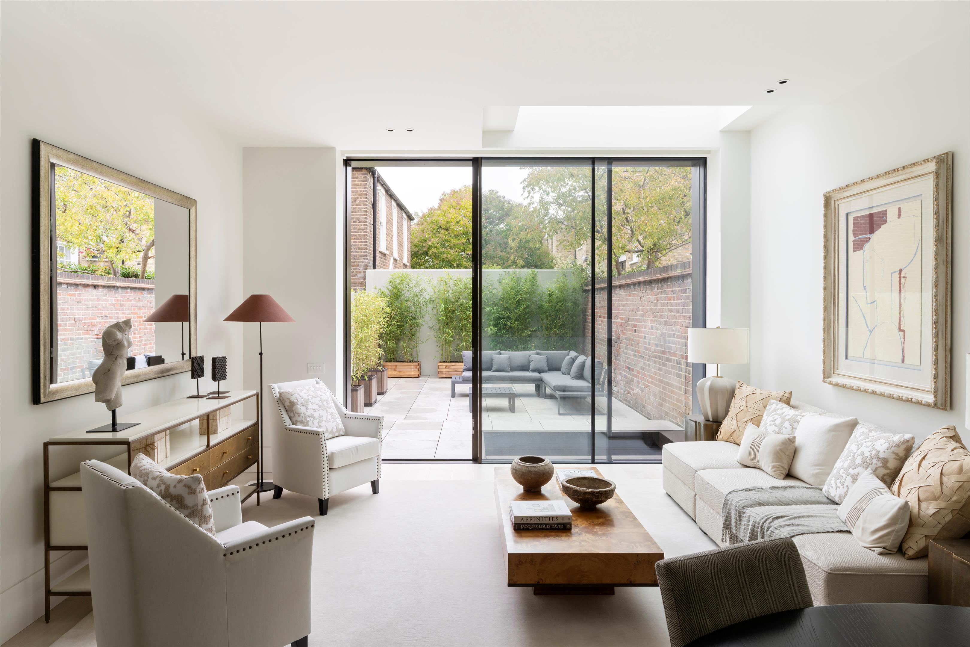 Queensdale Road, London, W11