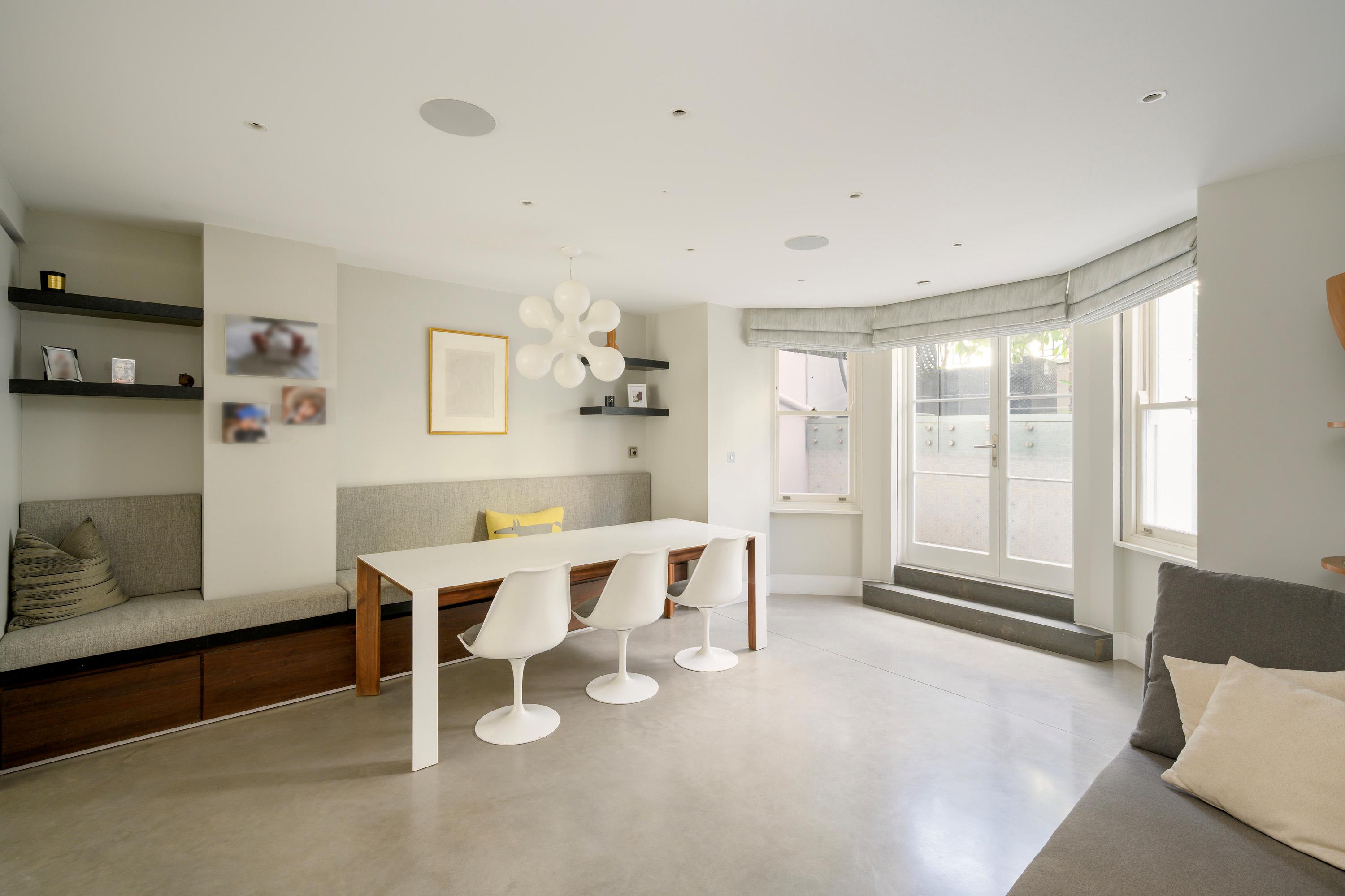 Elgin Crescent, London, W11