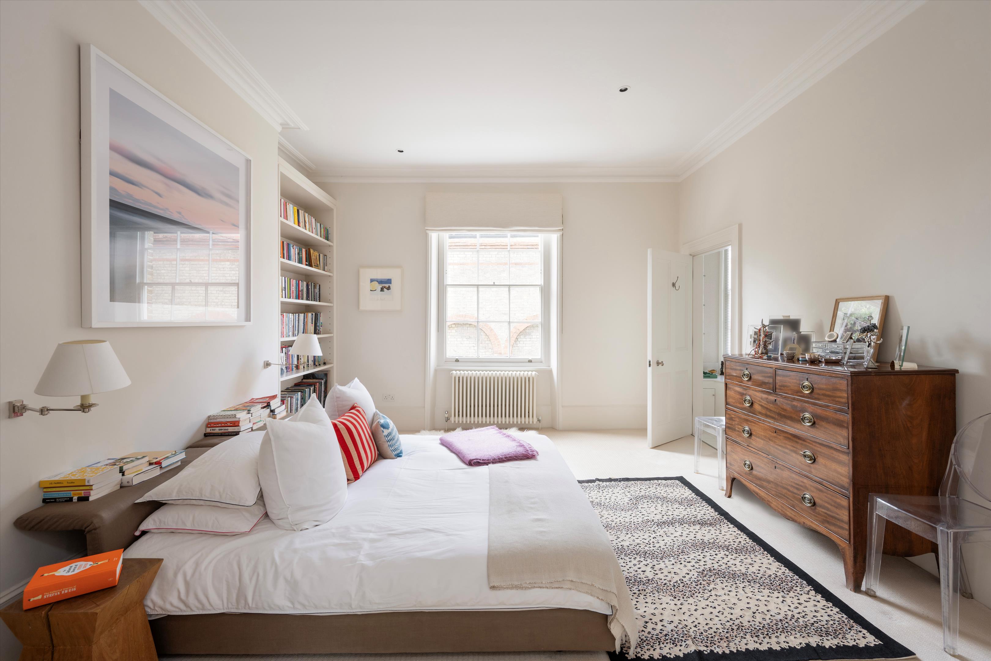 Clarendon Road, London, W11