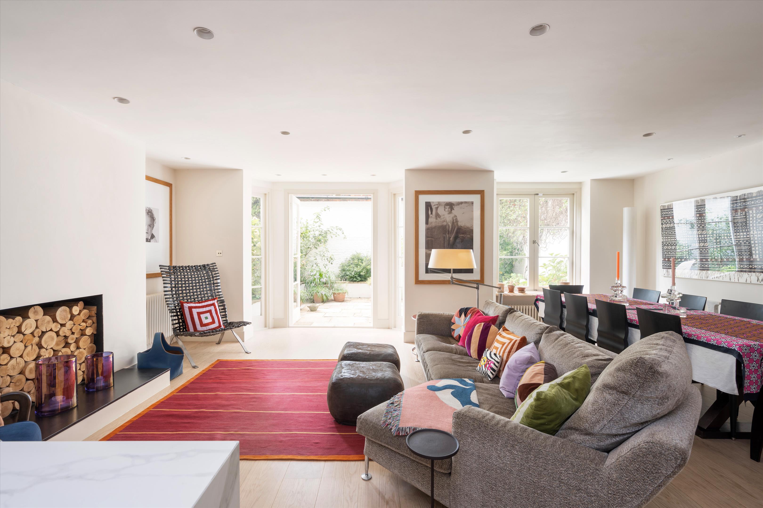 Clarendon Road, London, W11