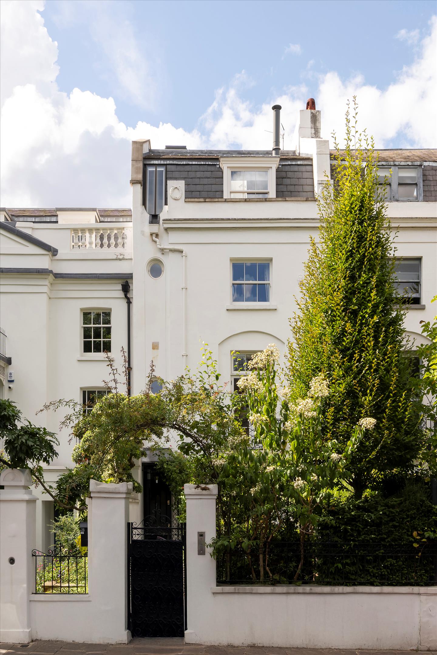 St Petersburgh Place, London, W2