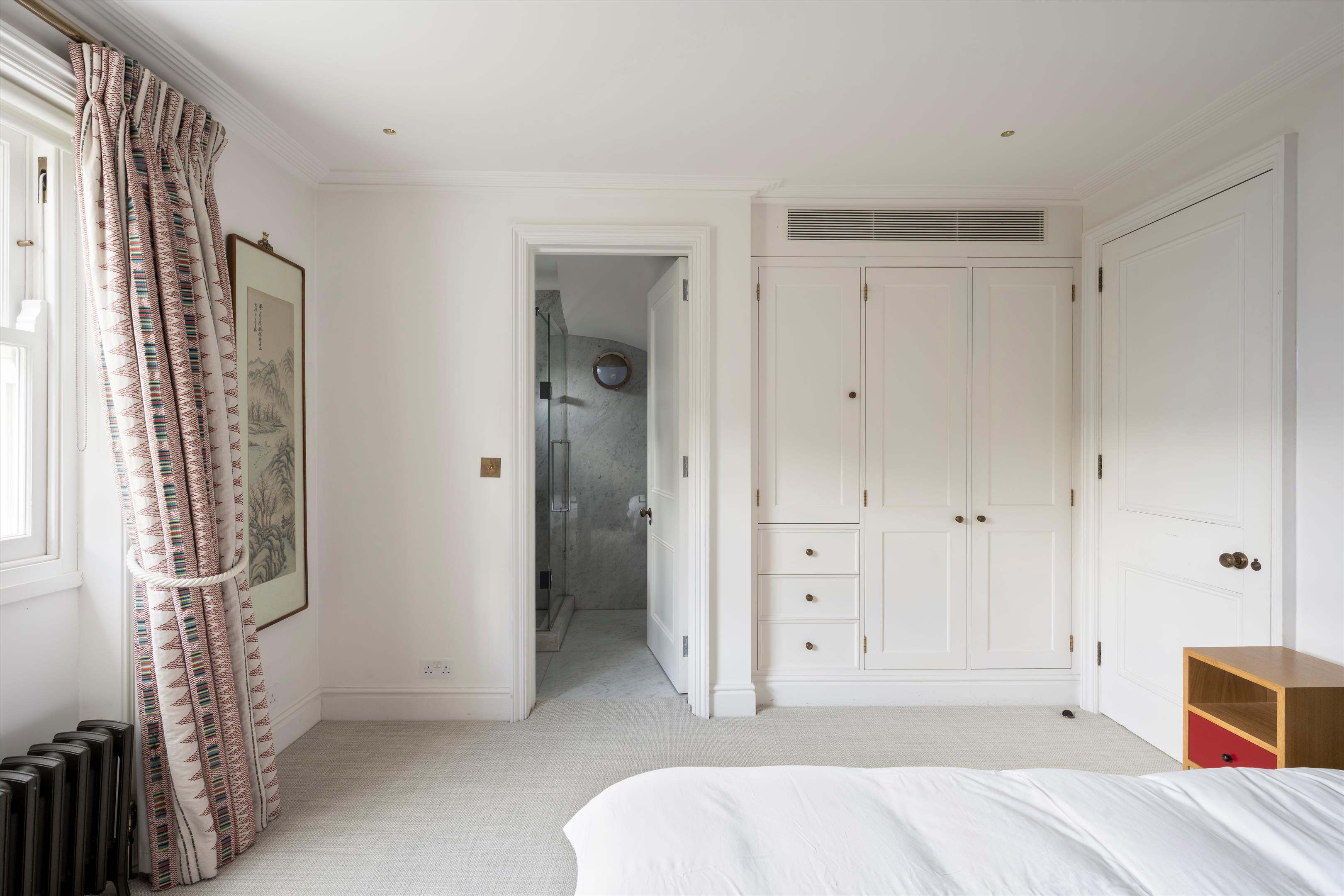 St Petersburgh Place, London, W2