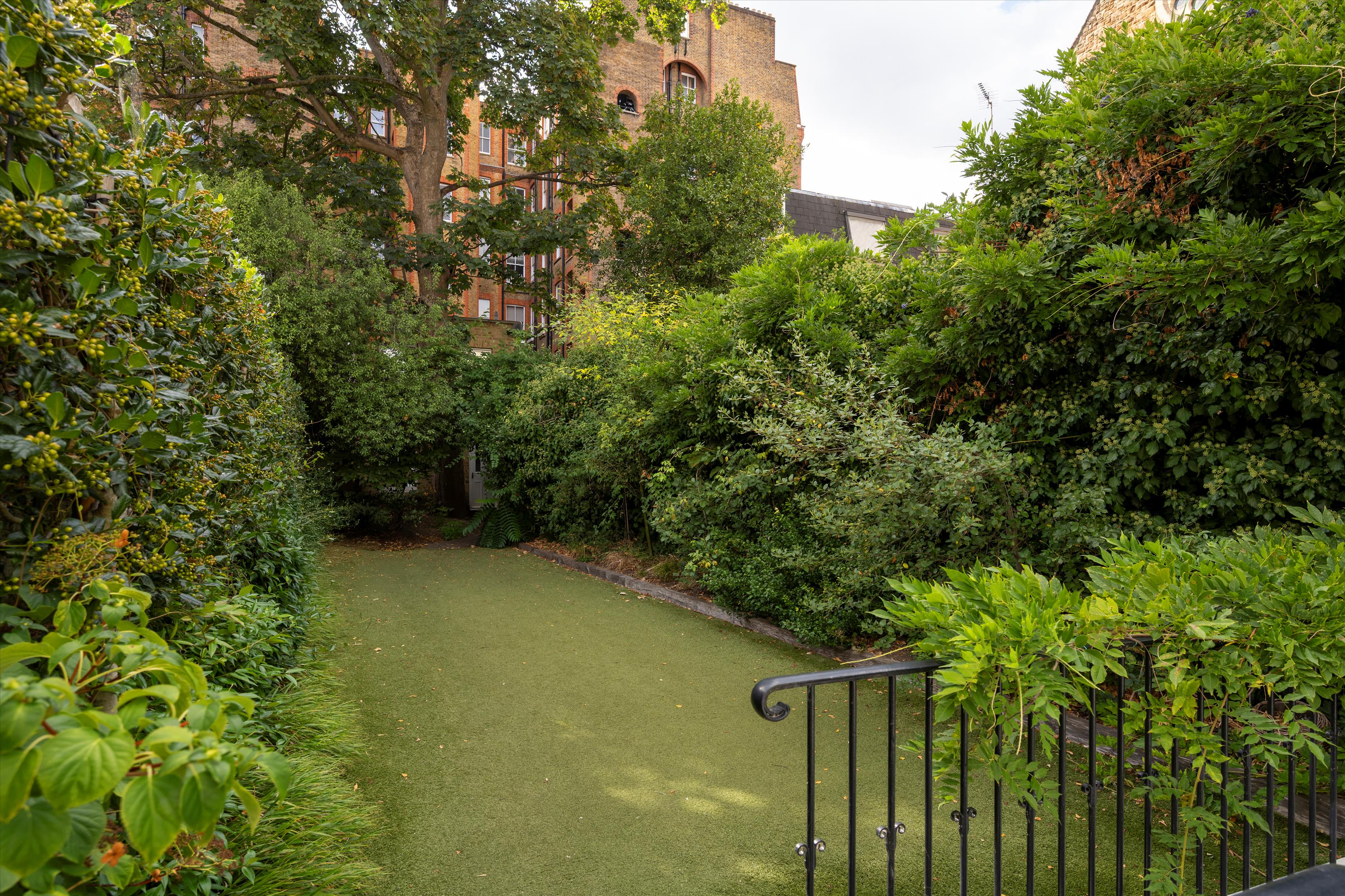 St Petersburgh Place, London, W2