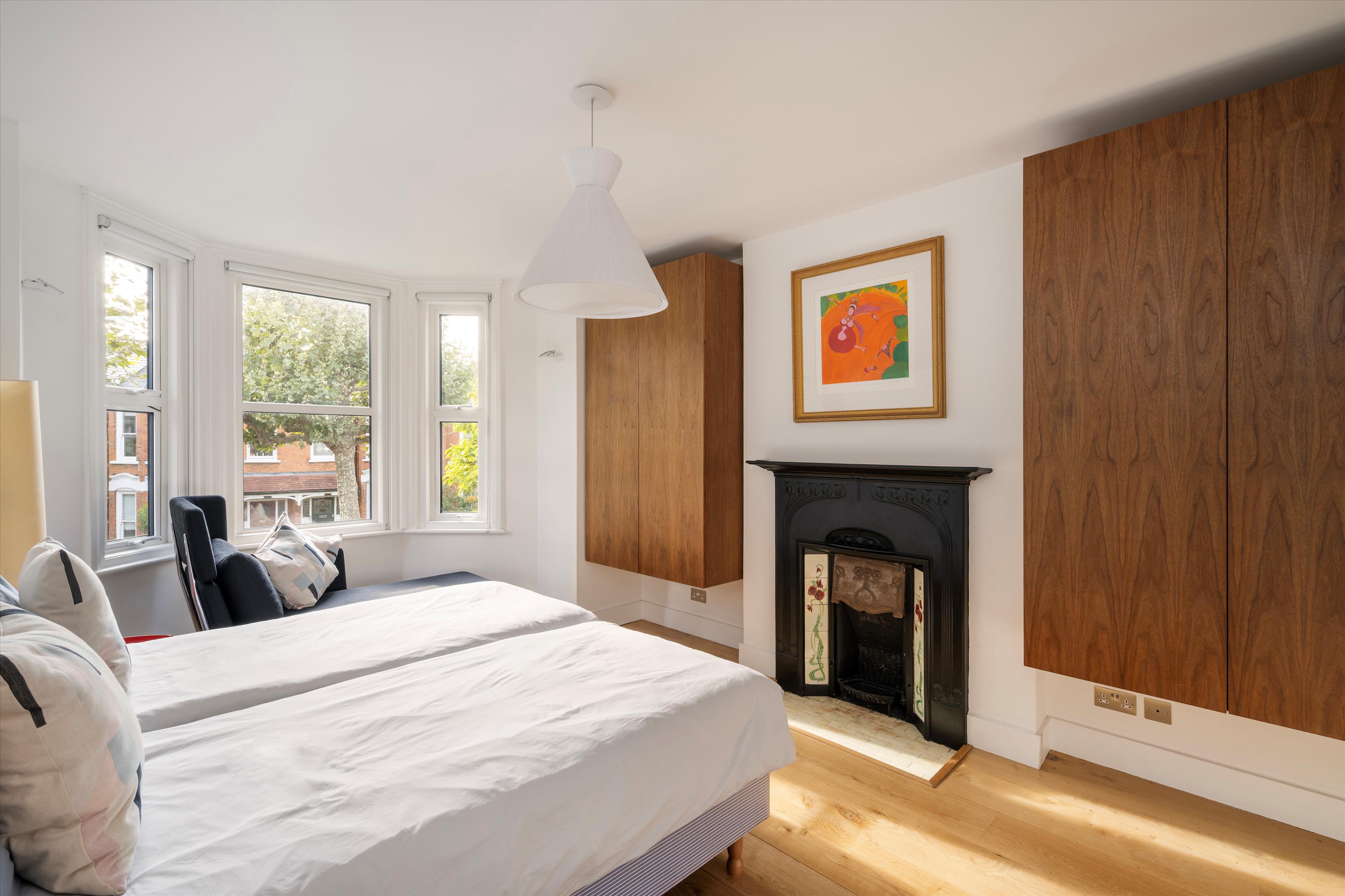 Wallingford Avenue, North Kensington, W10