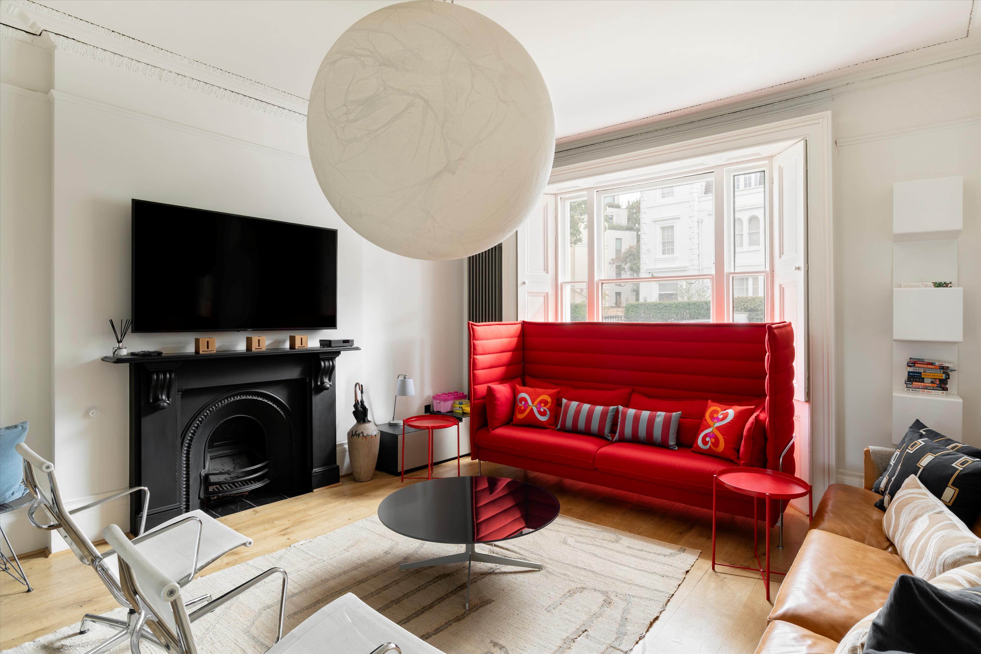 Lansdowne Crescent, Notting Hill, W11