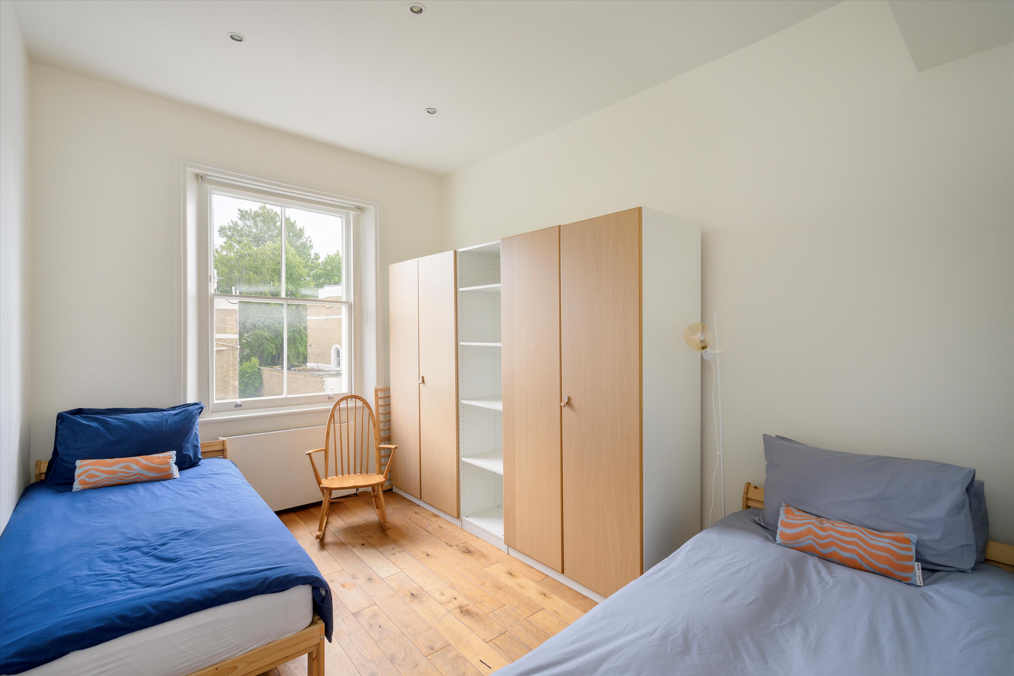 Lansdowne Crescent, Notting Hill,  W11