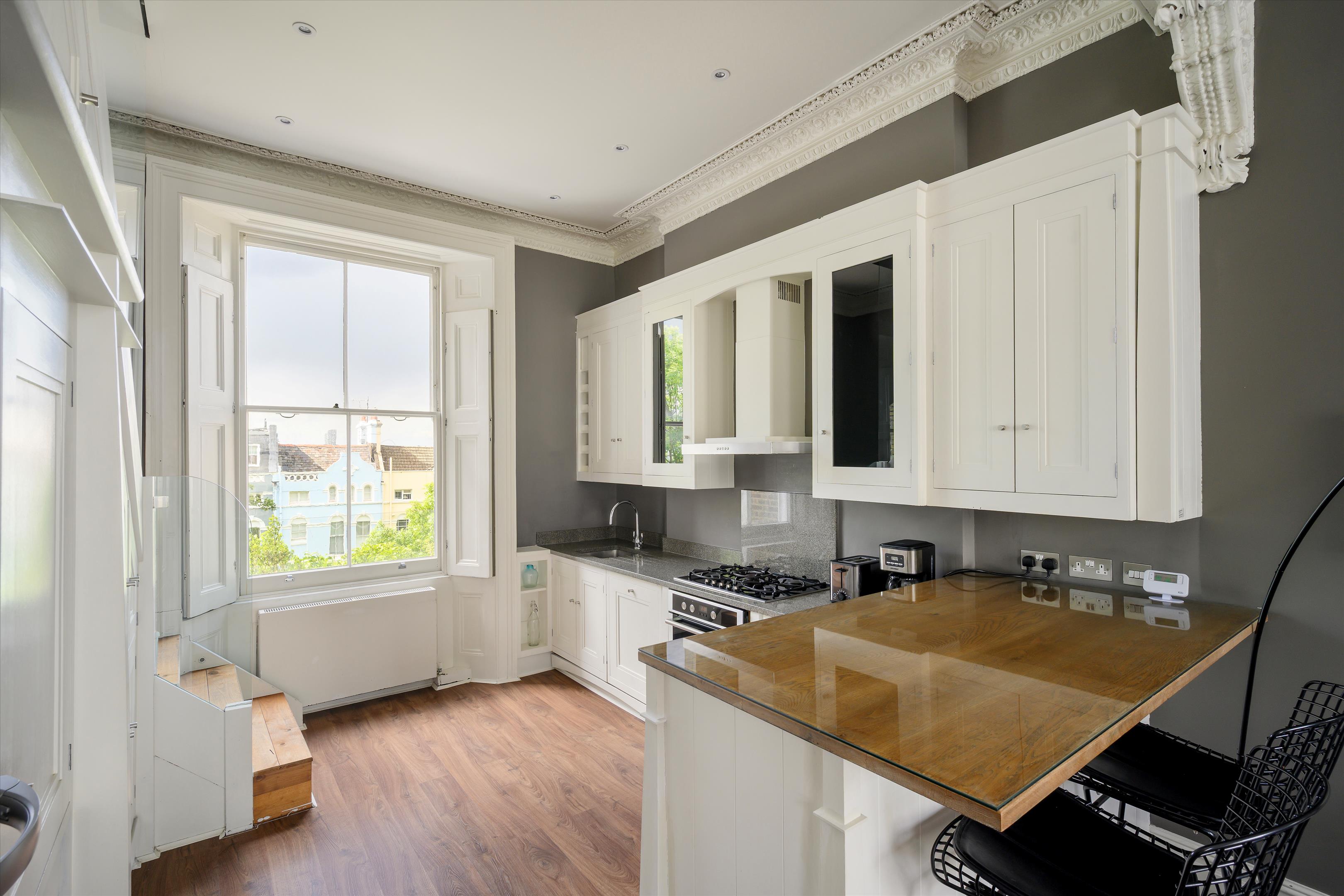 Lansdowne Crescent, Notting Hill,  W11