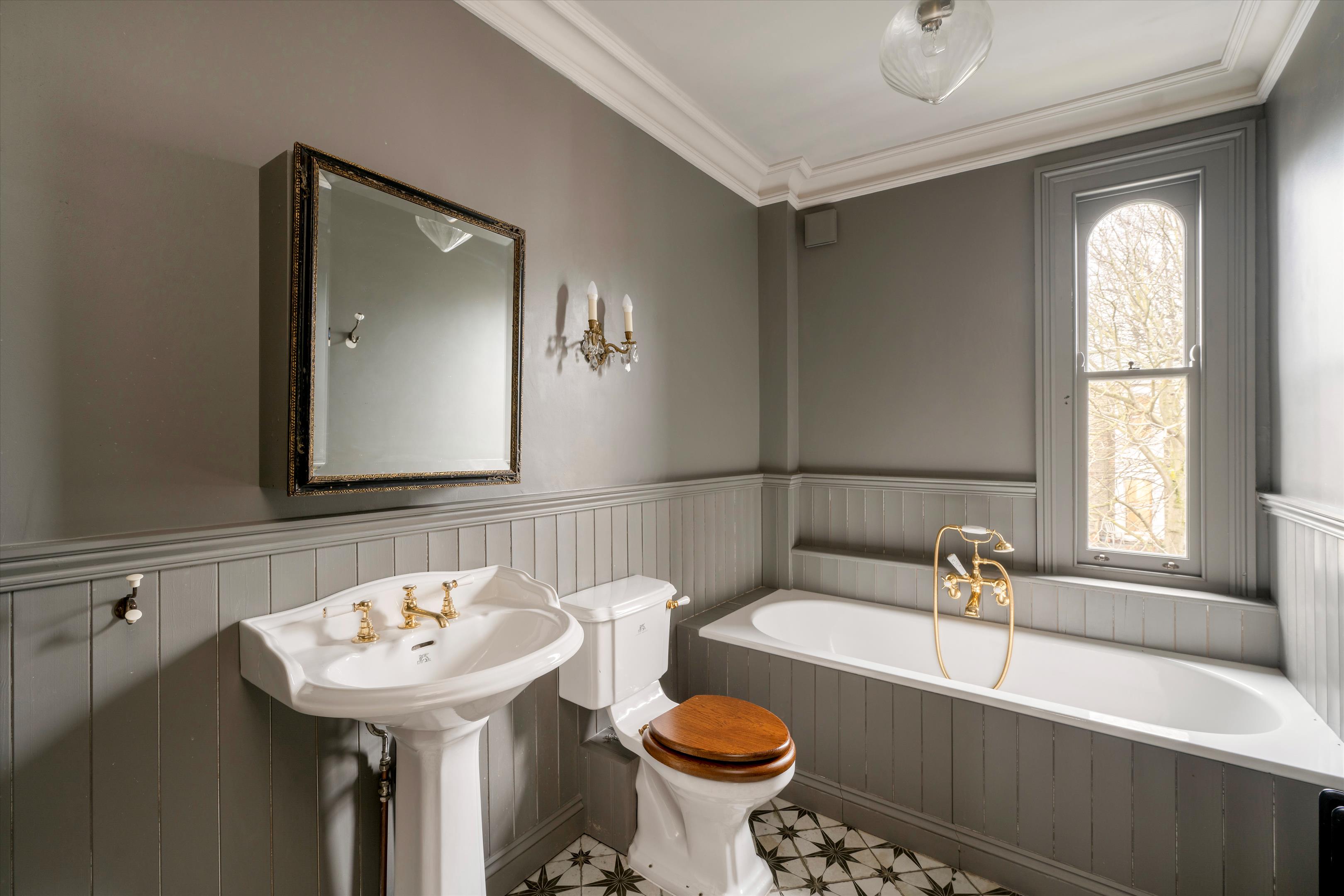 St. Lukes Road, Notting Hill, London, W11