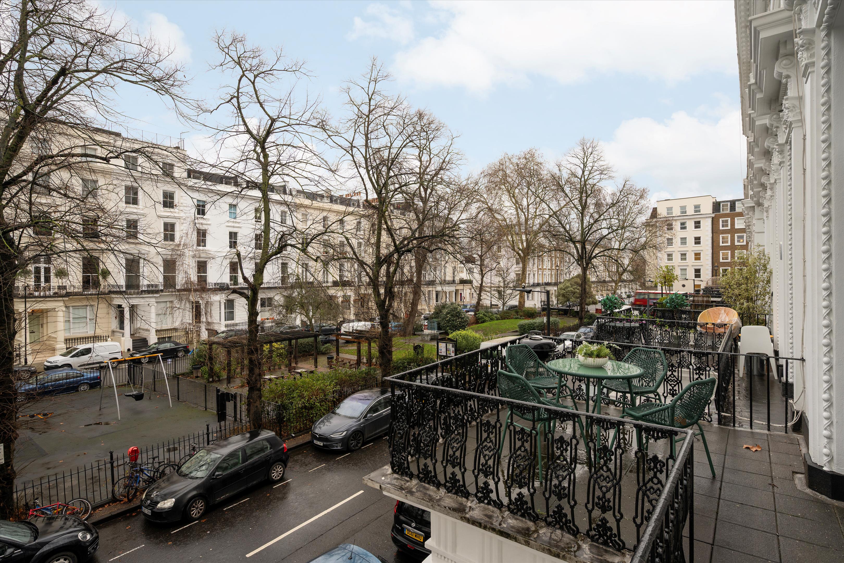St. Stephens Gardens, Notting Hill, London W2