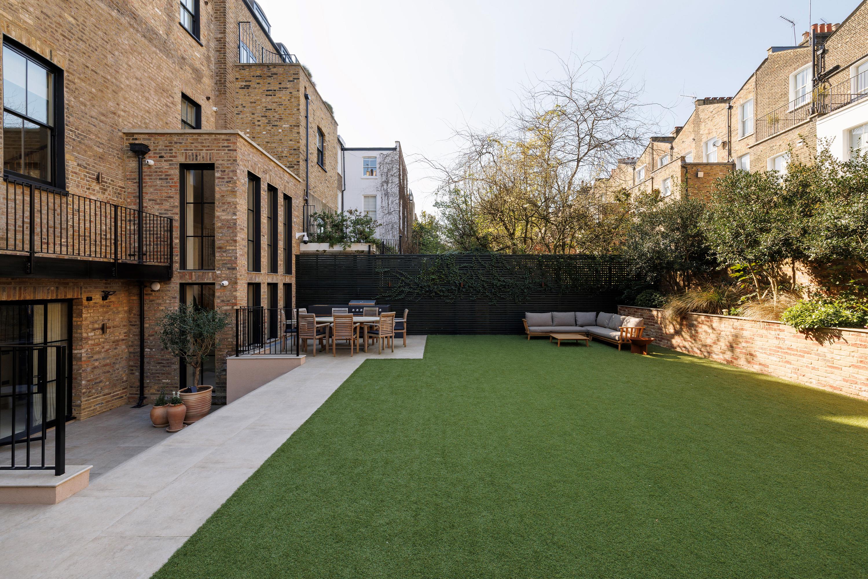Bassett Road, London W10