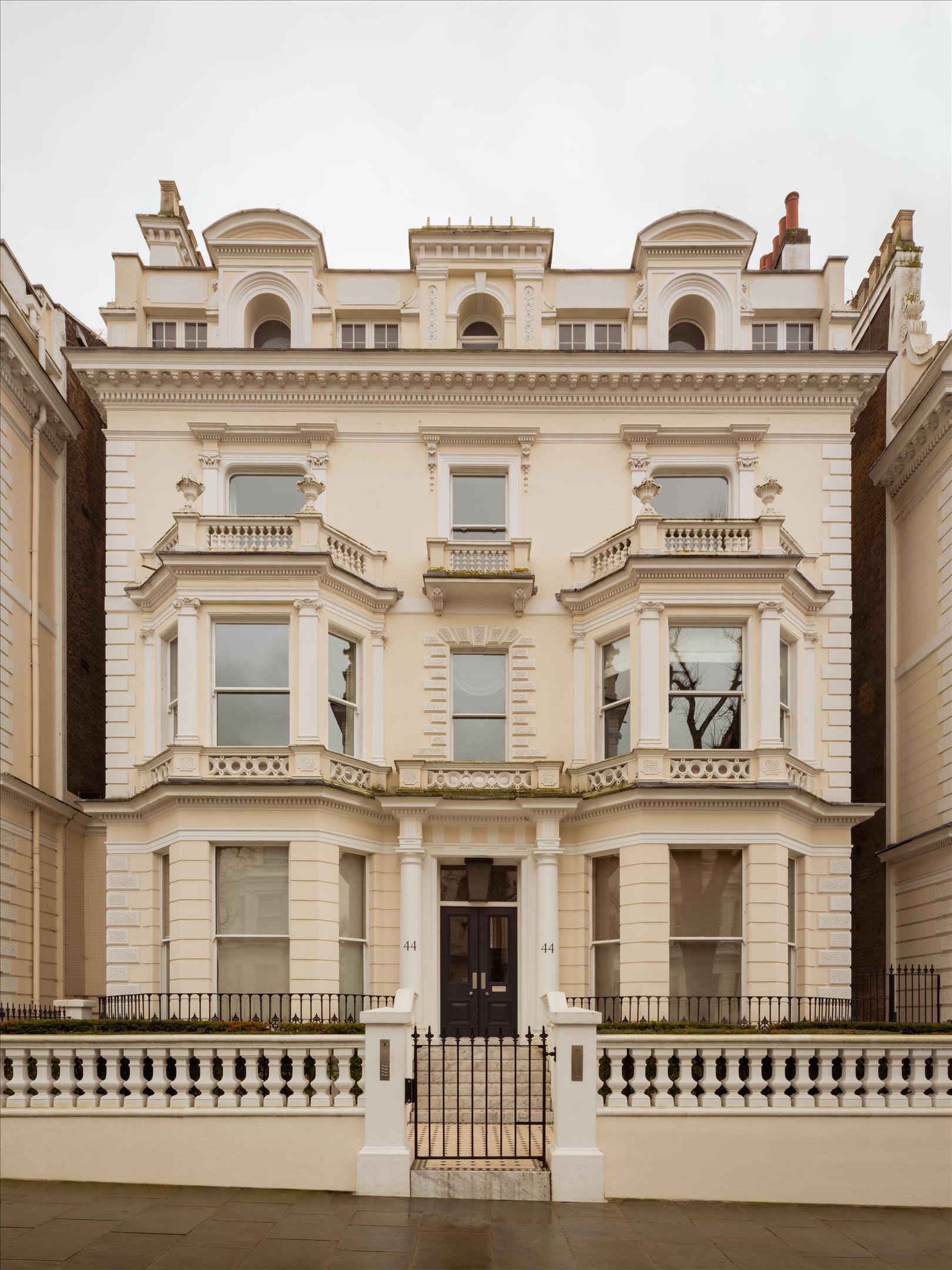 Holland Park, London W11