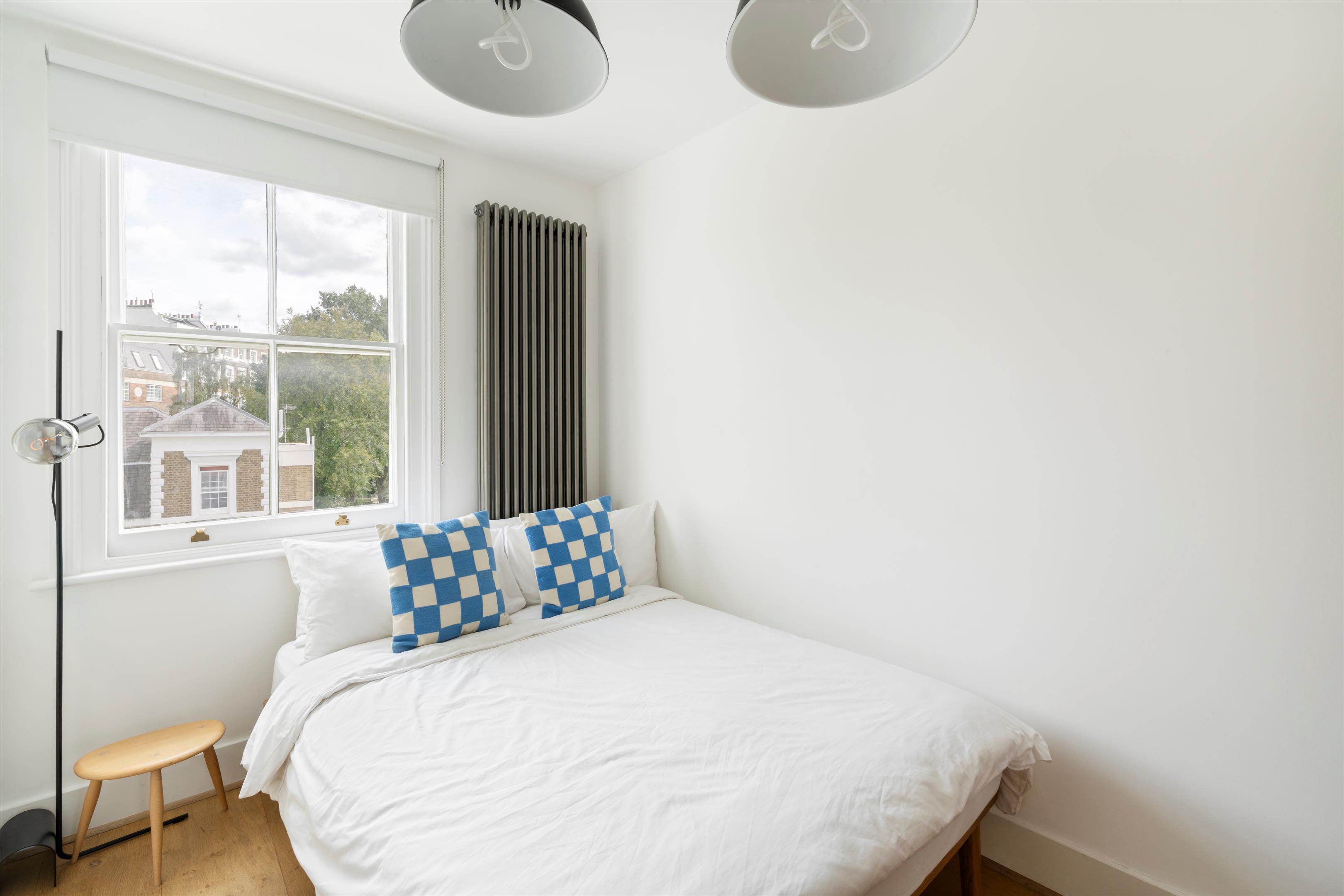 Lansdowne Crescent, Notting Hill, W11