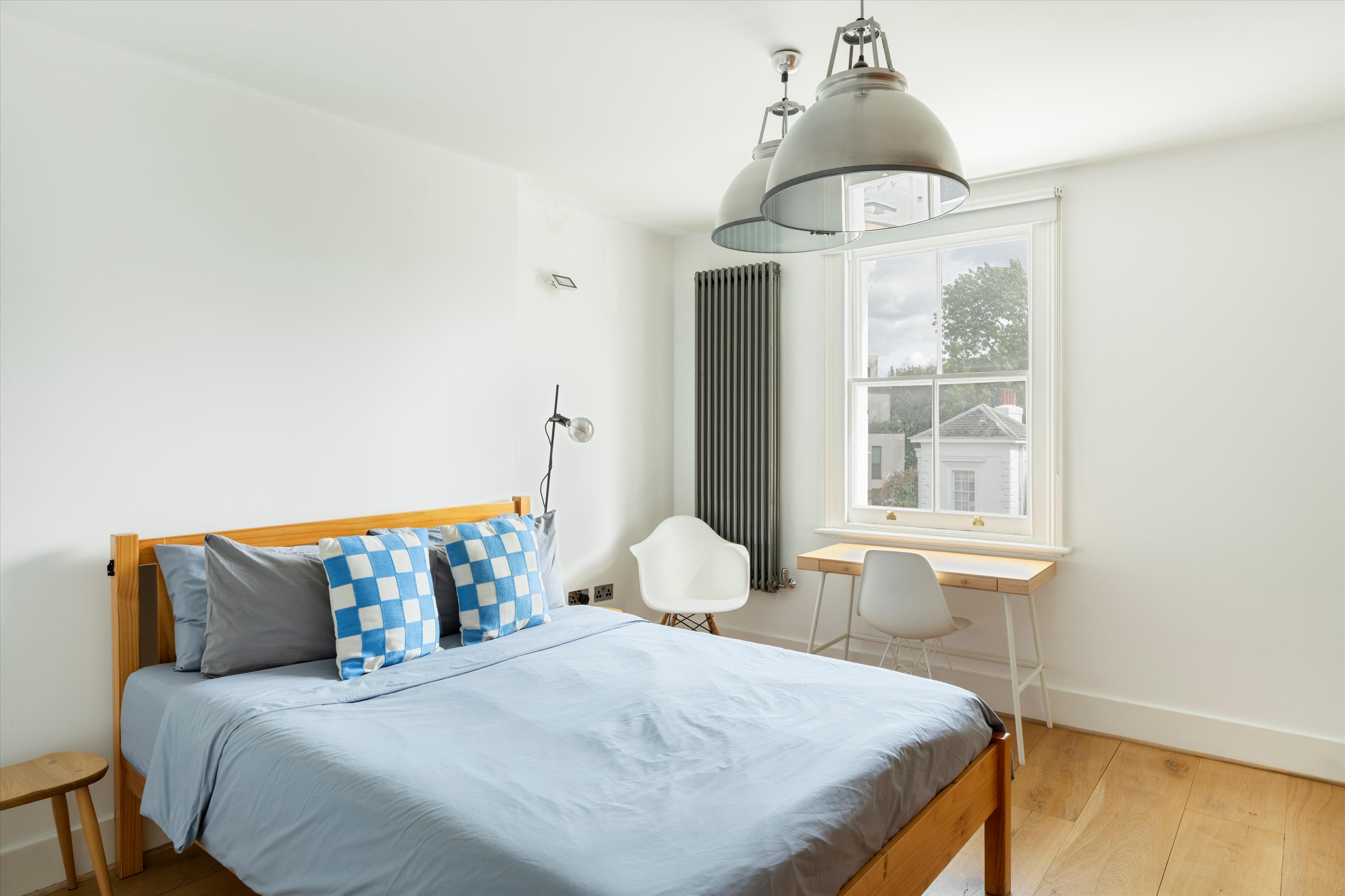 Lansdowne Crescent, Notting Hill, W11