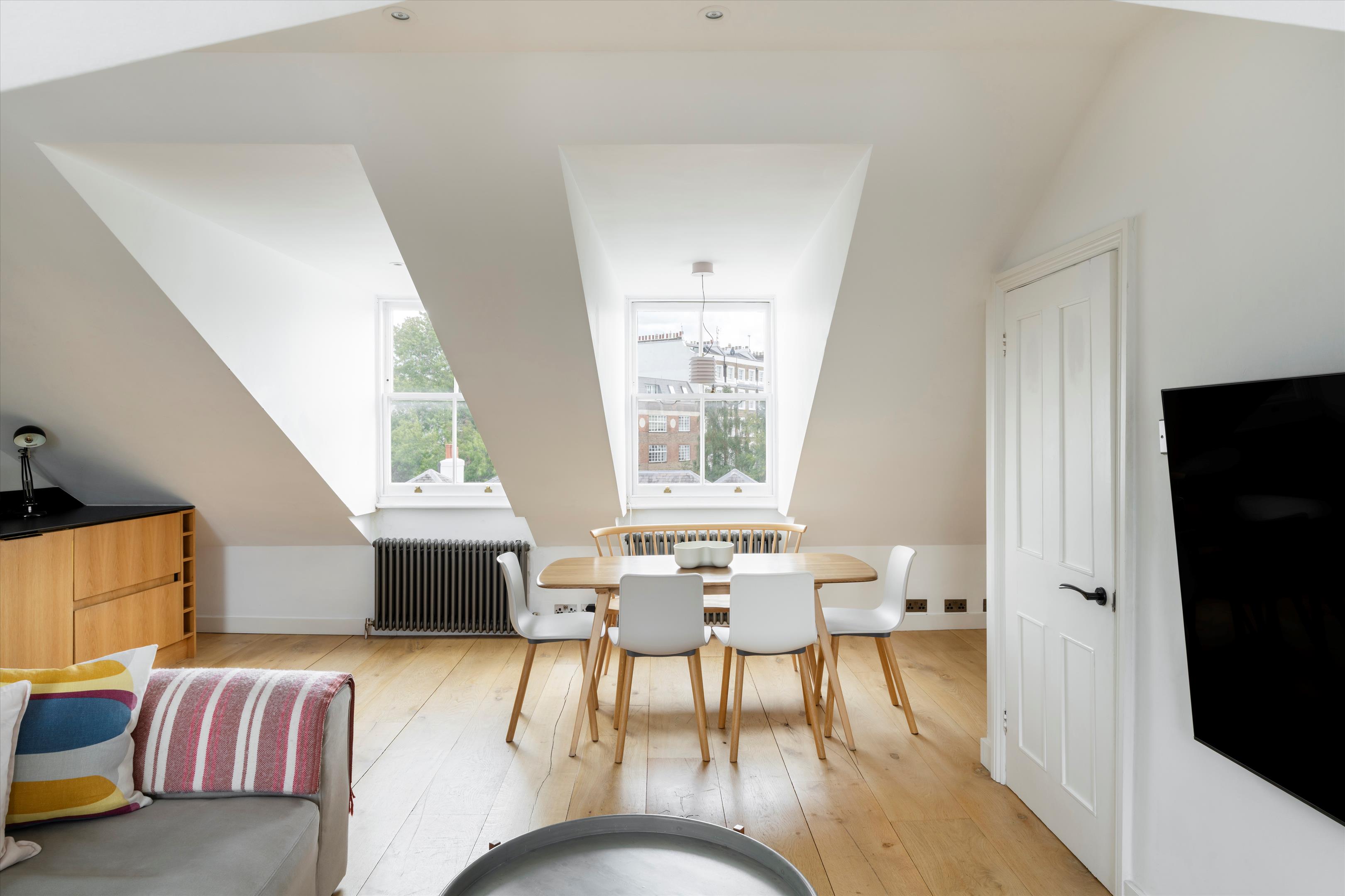 Lansdowne Crescent, Notting Hill, W11