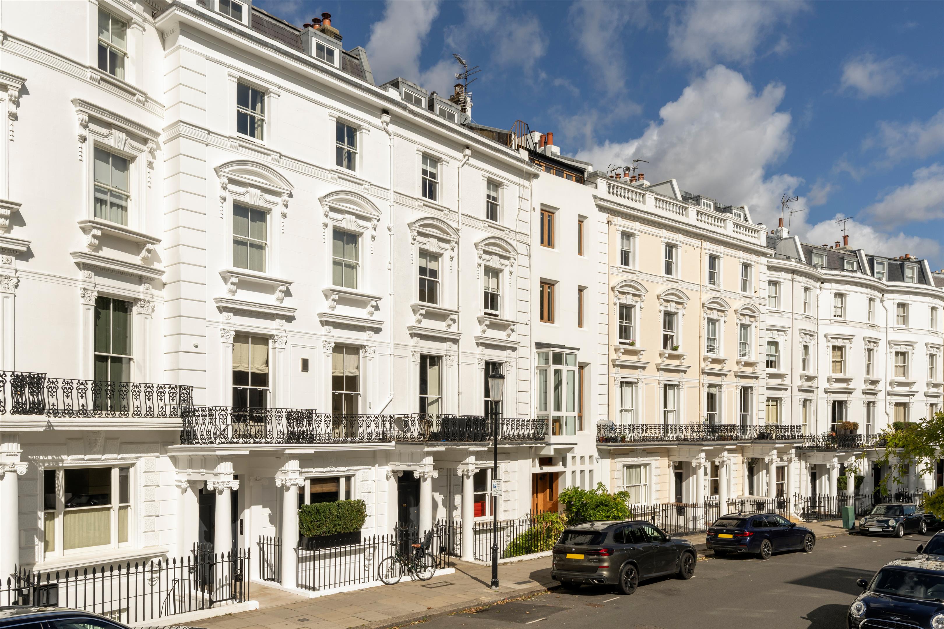 Lansdowne Crescent, Notting Hill, W11