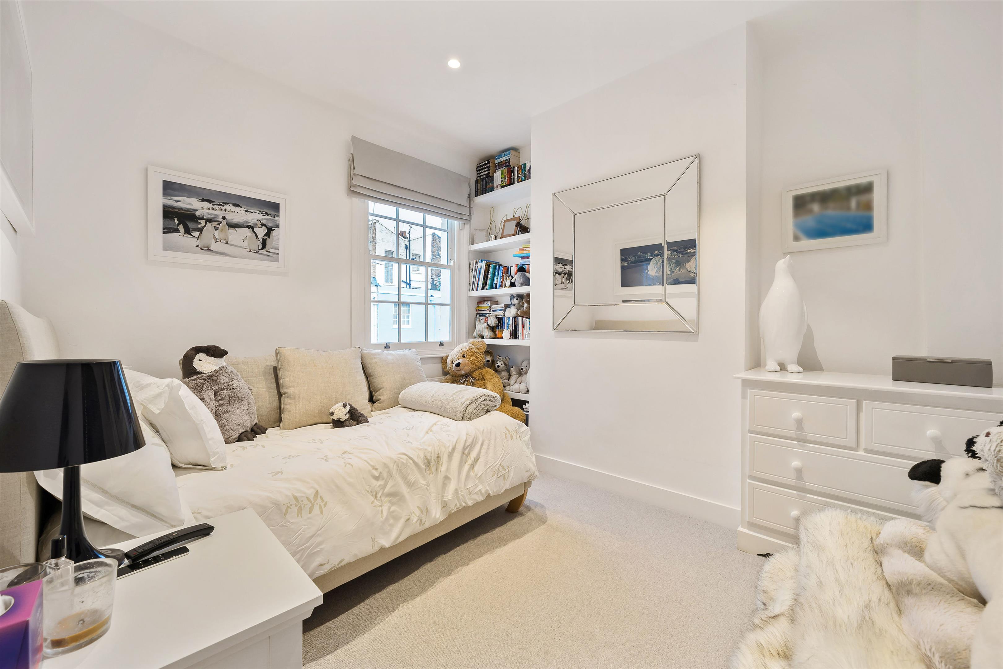 Princedale Road, Holland Park, W11