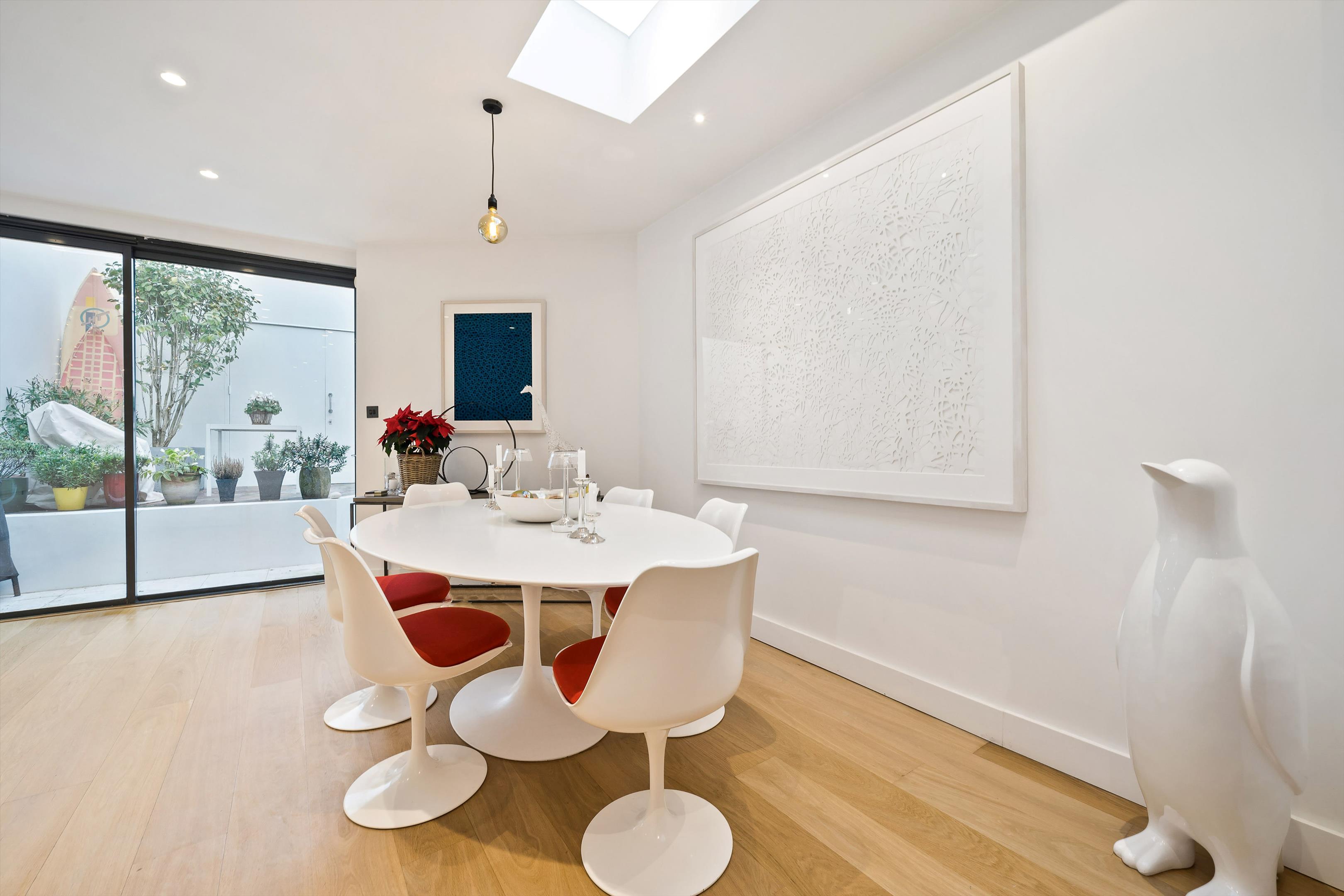 Princedale Road, Holland Park, W11