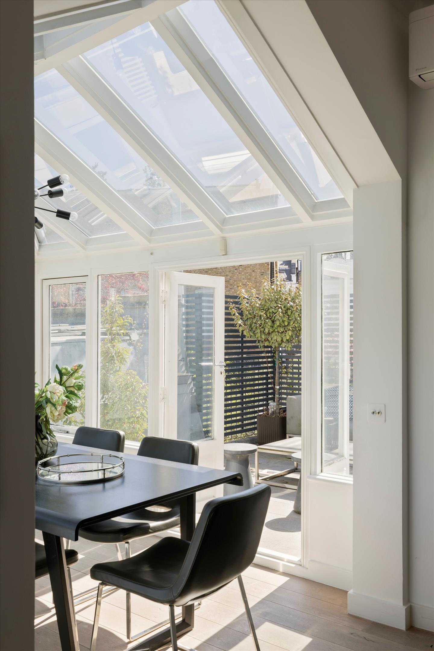 Pembridge Villas, Notting Hill, W11