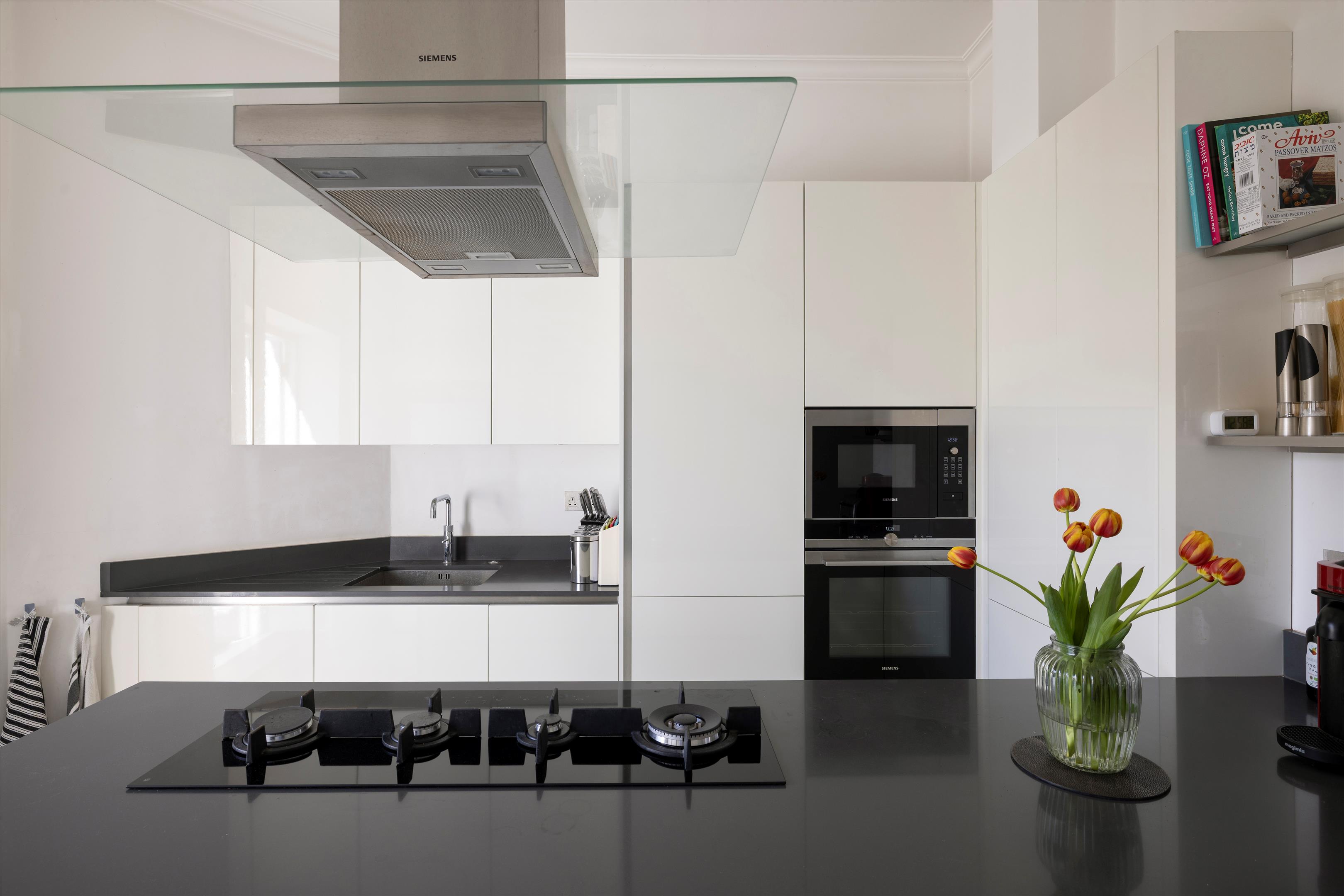 Pembridge Villas, Notting Hill, W11