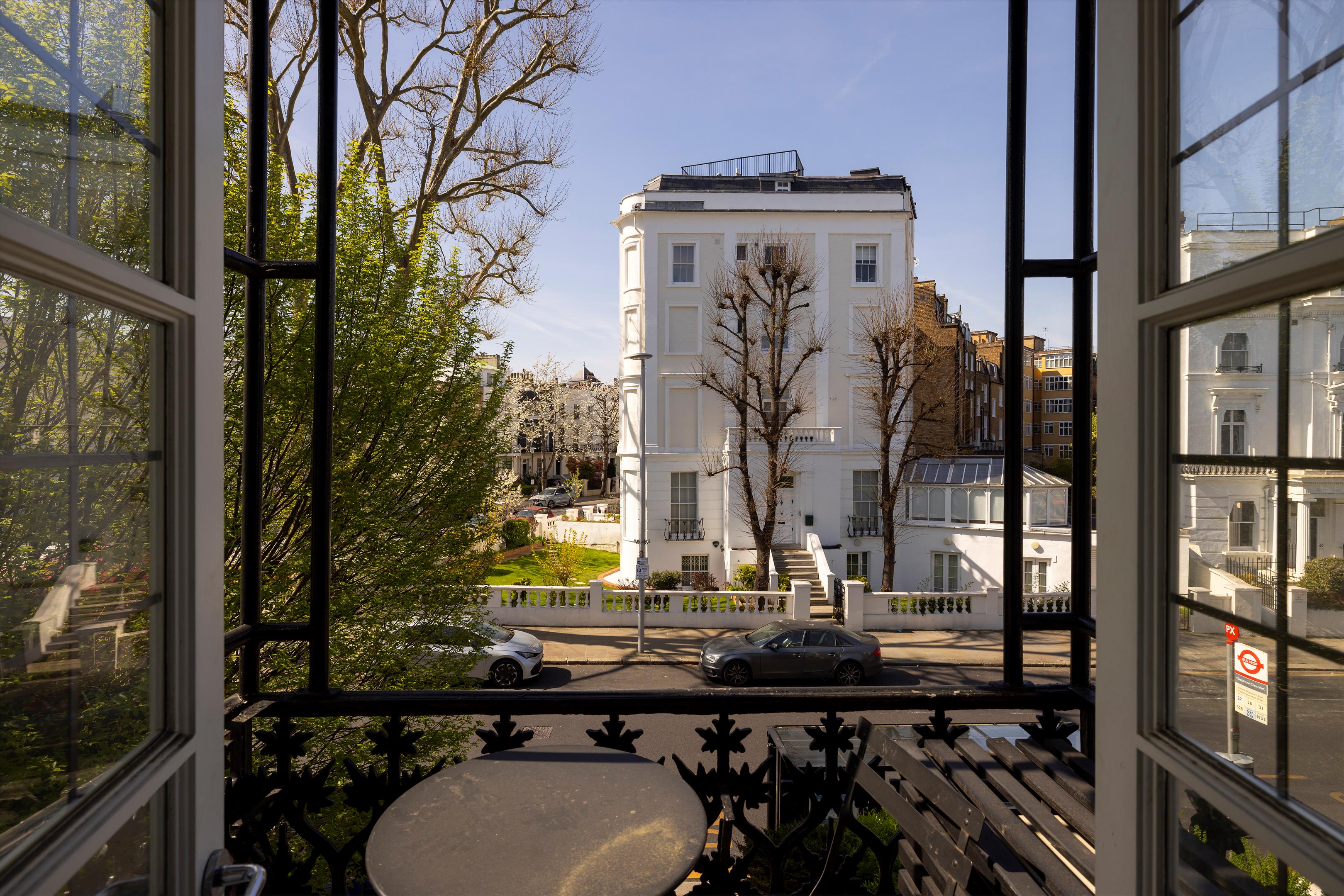 Pembridge Villas, Notting Hill, W11