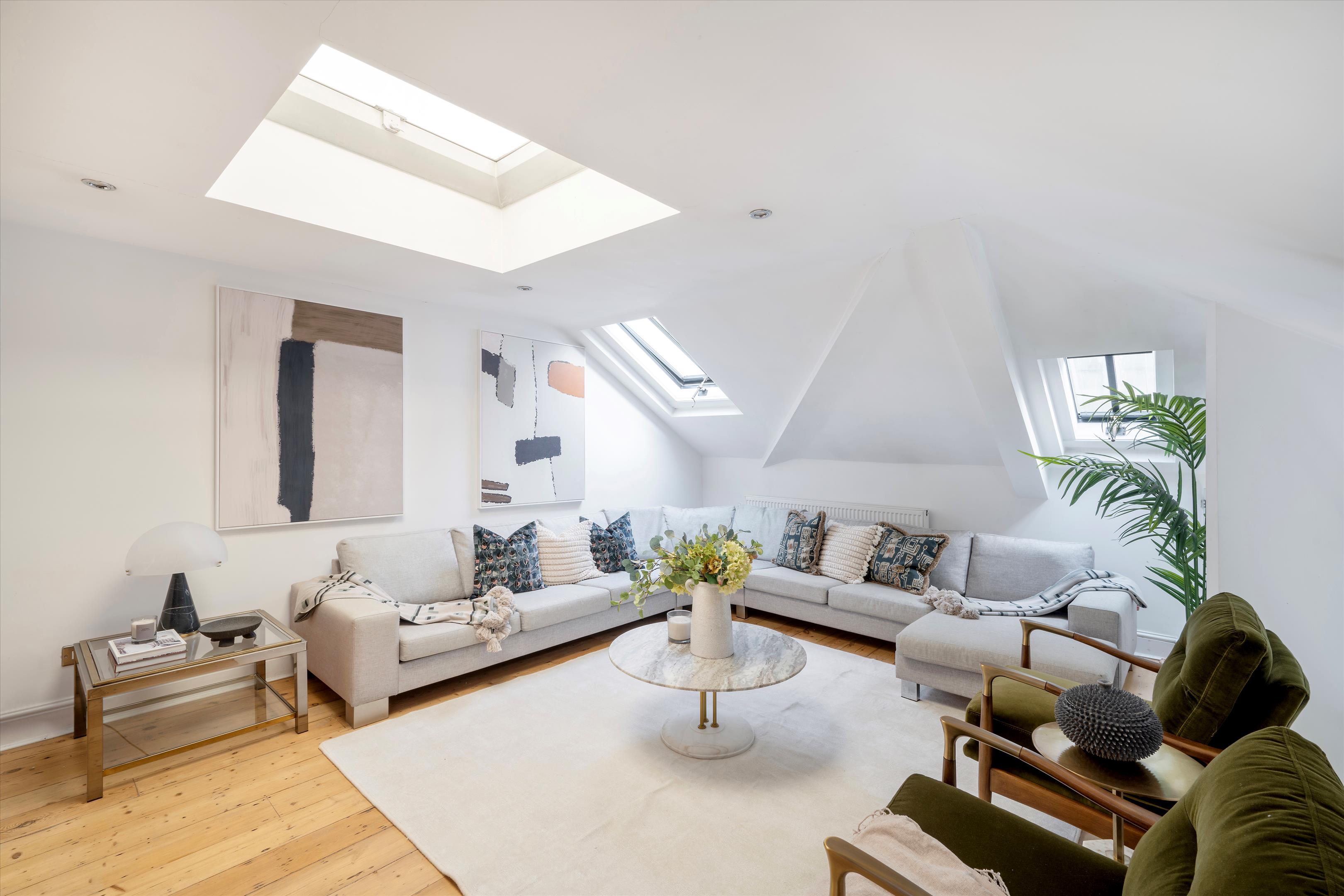 Elgin Crescent, Notting Hill, W11