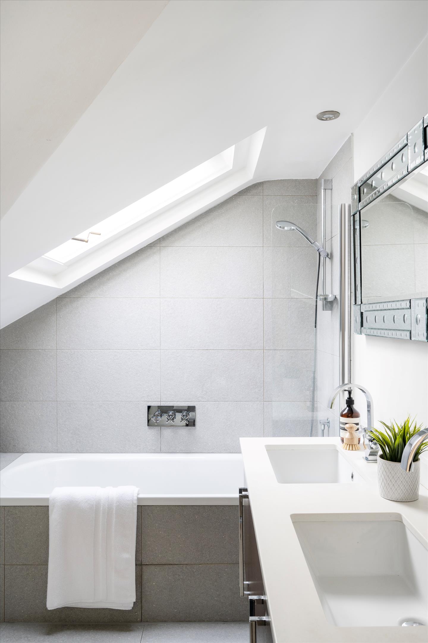 Elgin Crescent, Notting Hill, W11