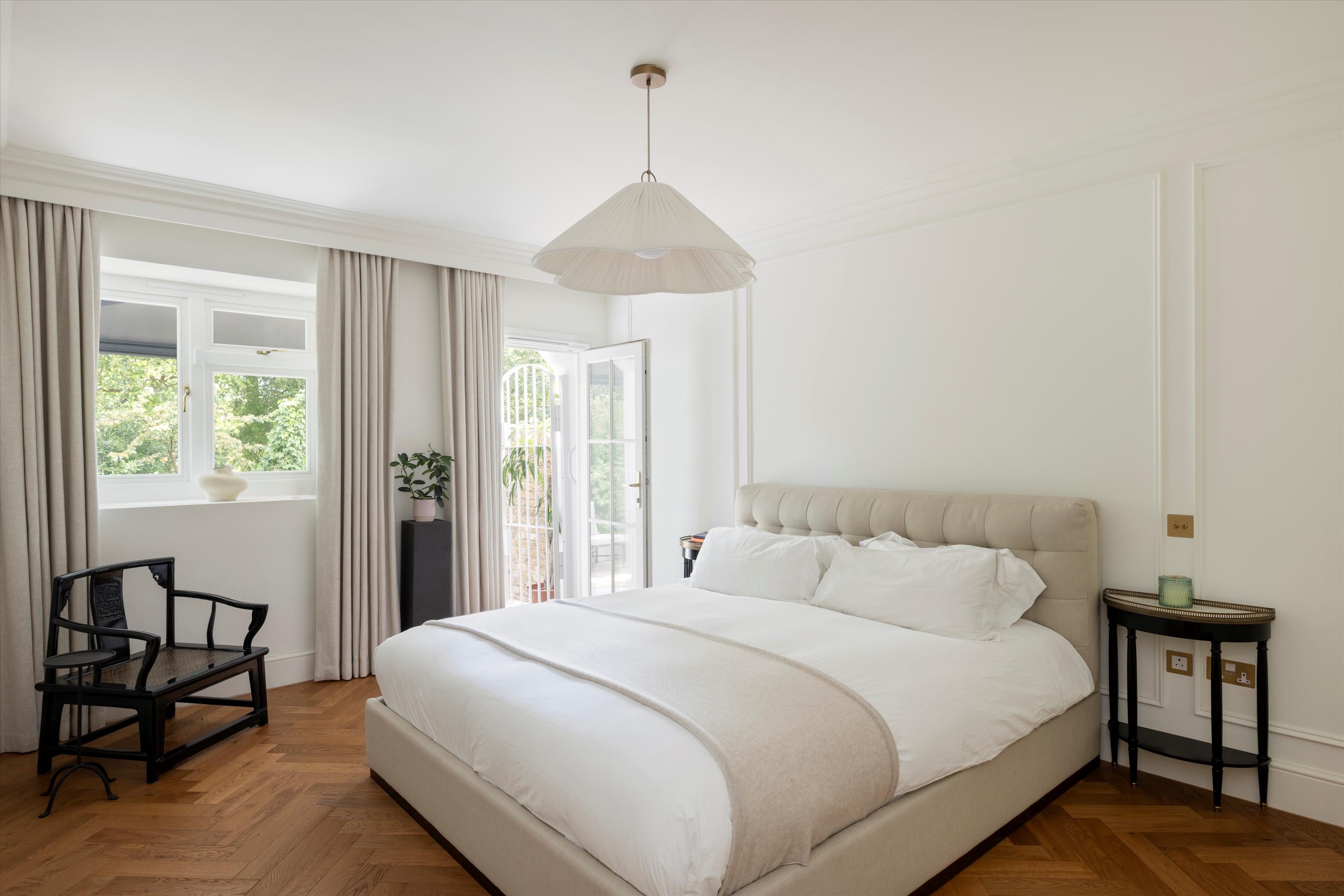 Ladbroke Grove, London W11