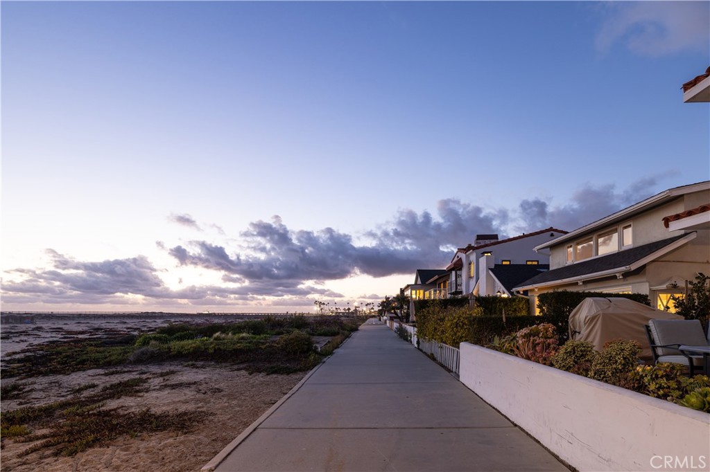 1309 E Balboa Boulevard, Newport Beach