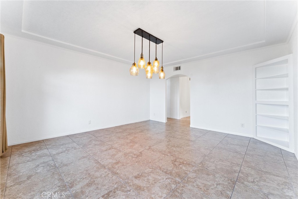 604 Avenida Acapulco