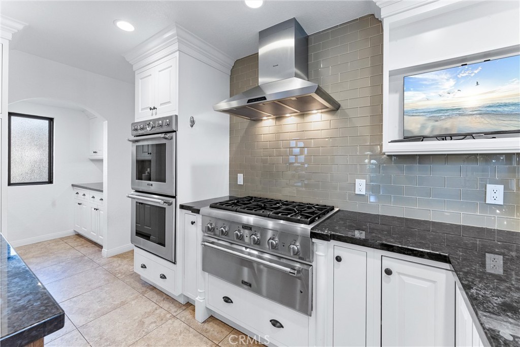 604 Avenida Acapulco