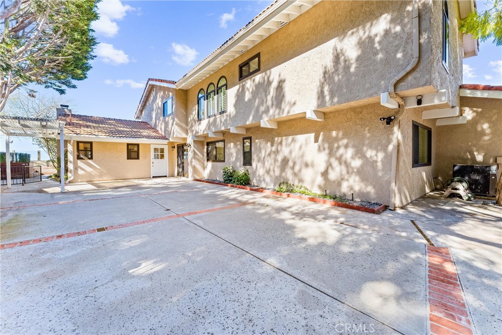 604 Avenida Acapulco