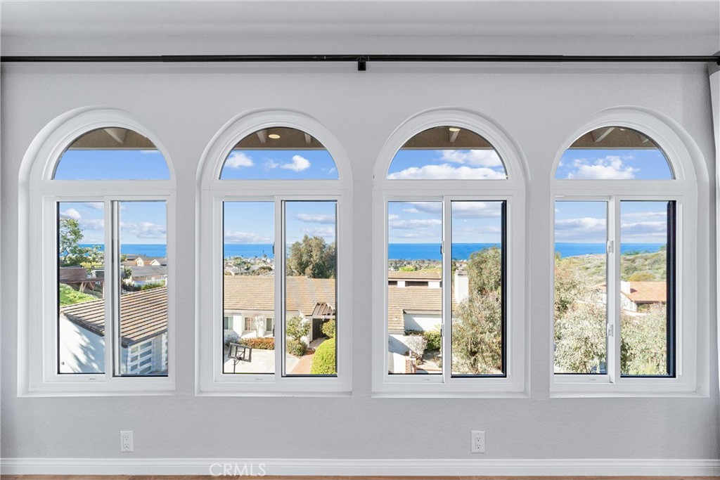 604 Avenida Acapulco