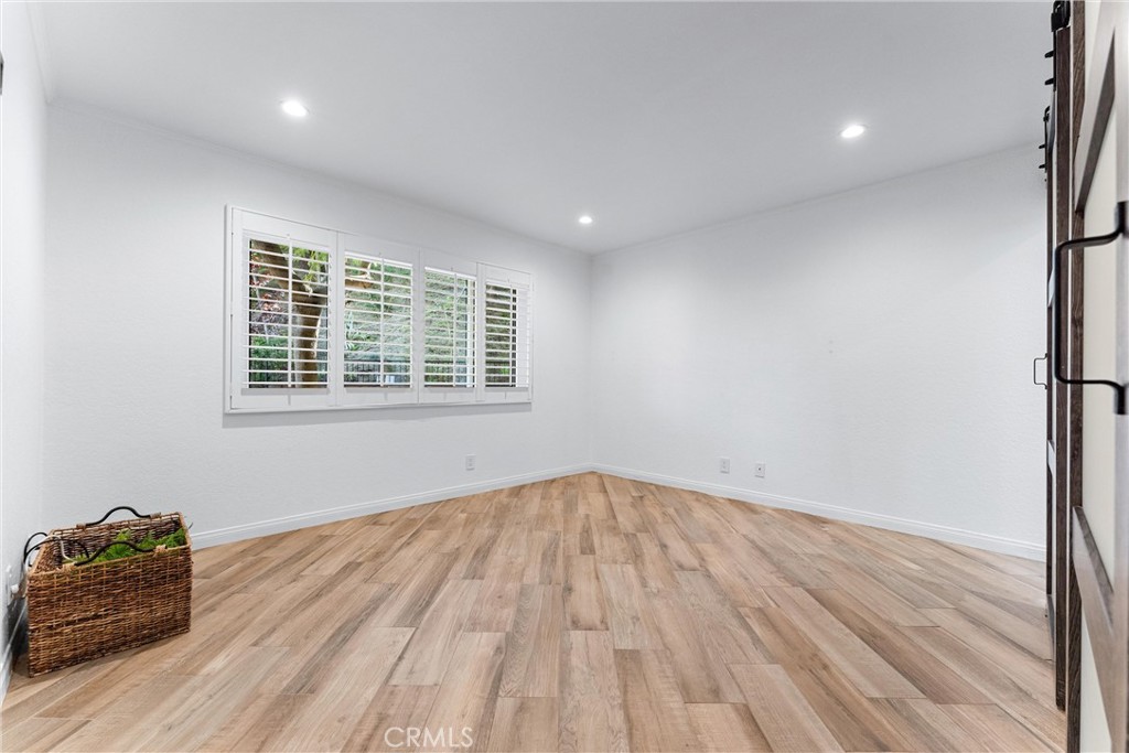 604 Avenida Acapulco