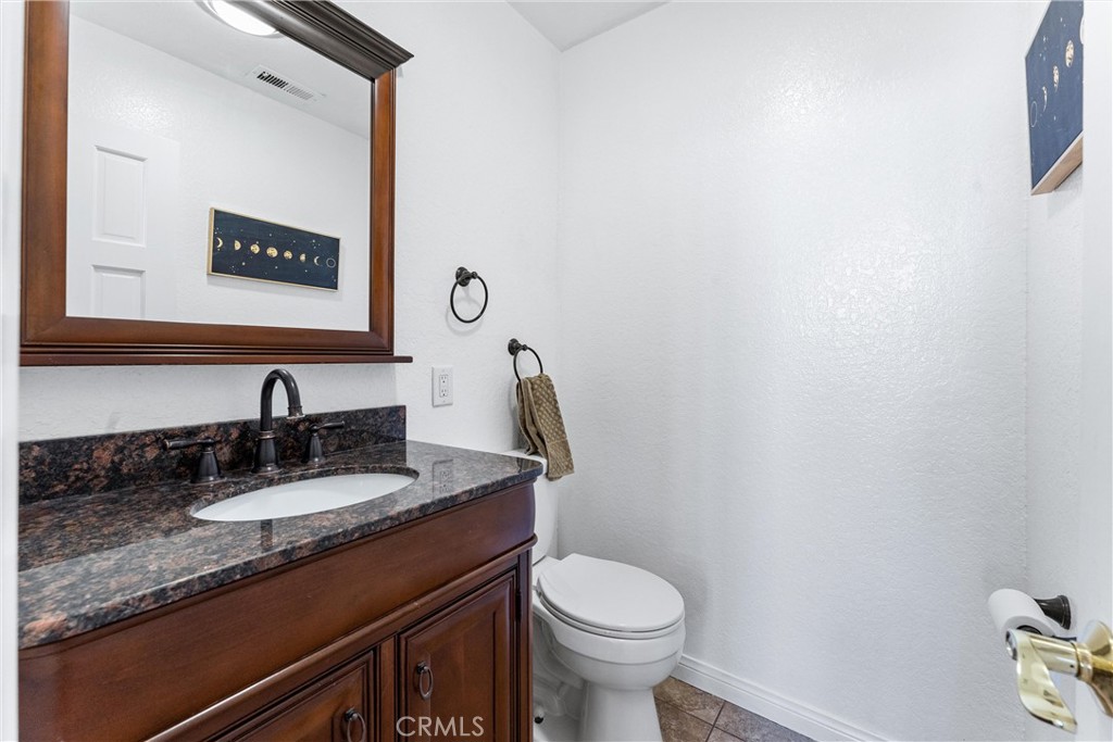 604 Avenida Acapulco