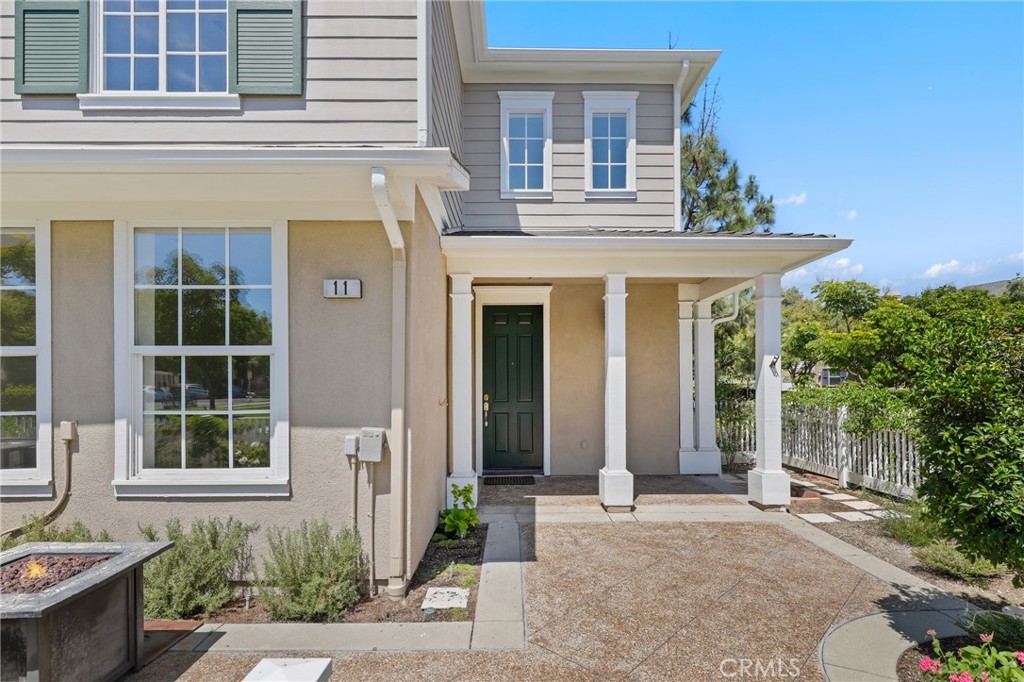 11 Strawflower Street