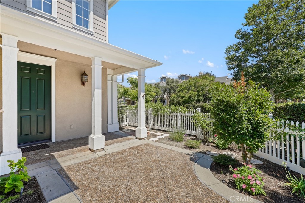 11 Strawflower Street