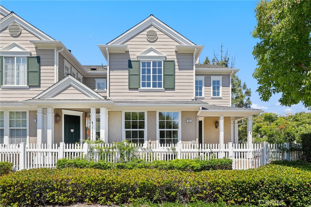 11 Strawflower Street