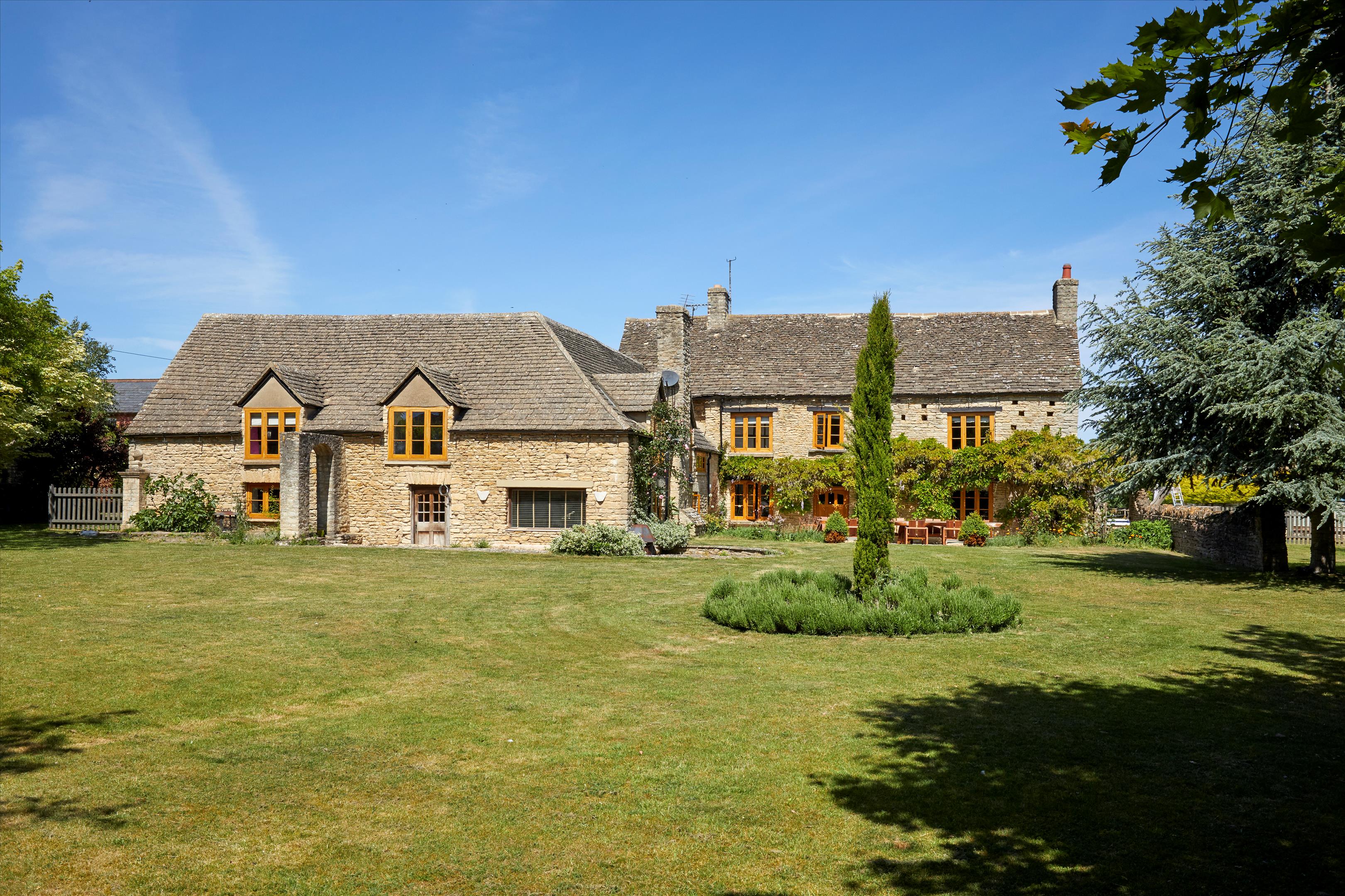 Long Hanborough, Oxfordshire, OX29