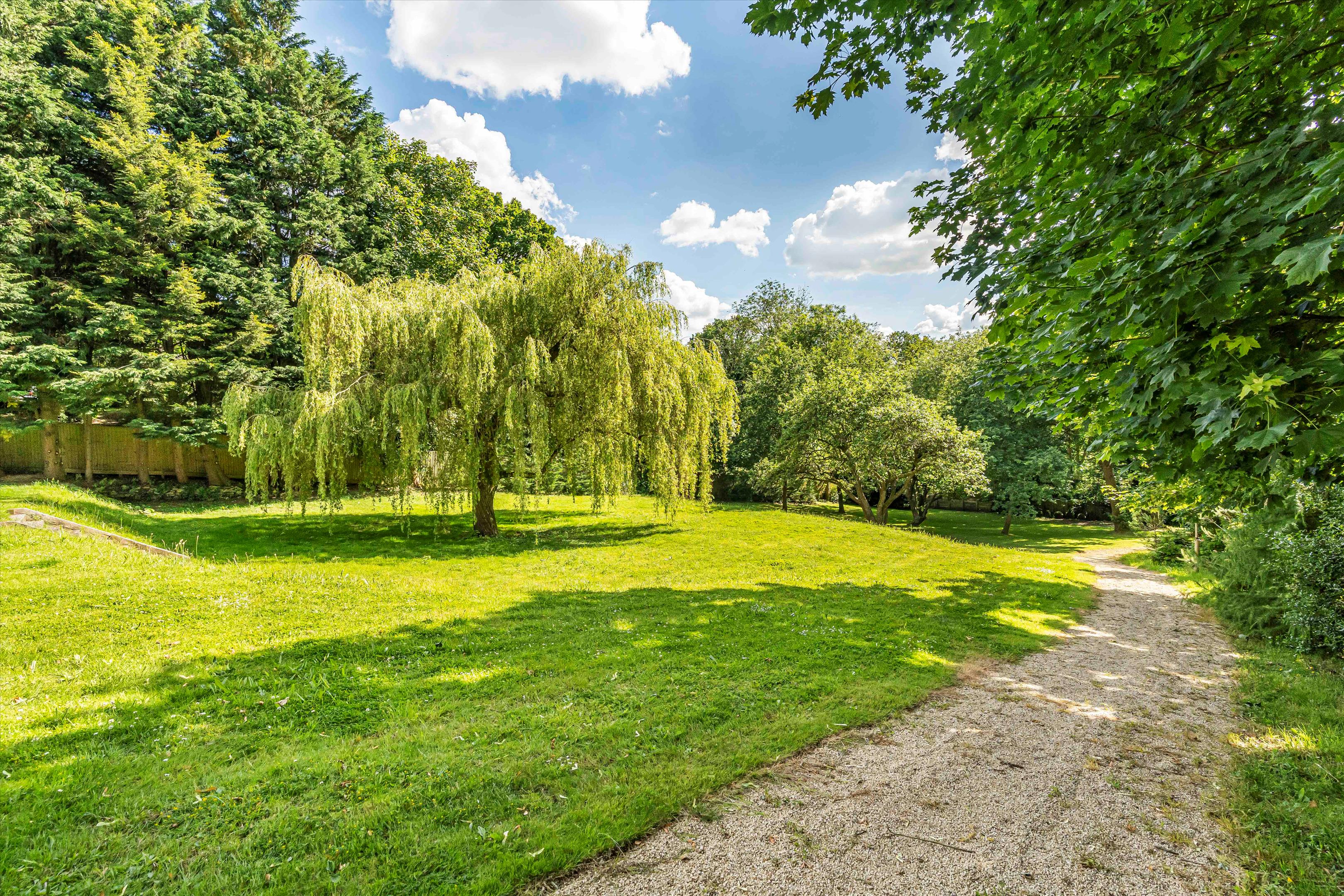 Fox Lane, Boars Hill, Oxford, Oxfordshire, OX1.