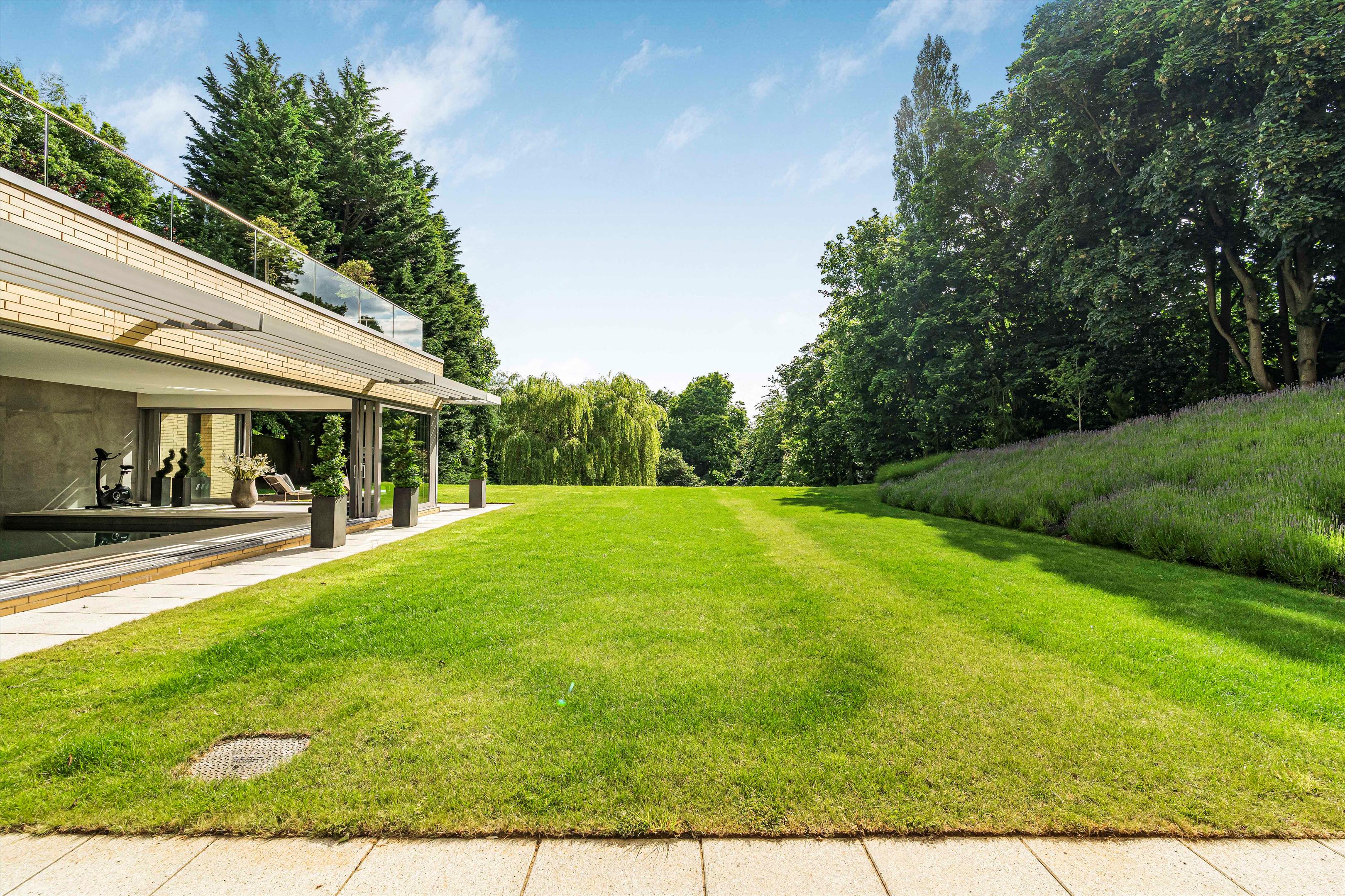 Fox Lane, Boars Hill, Oxford, Oxfordshire, OX1.