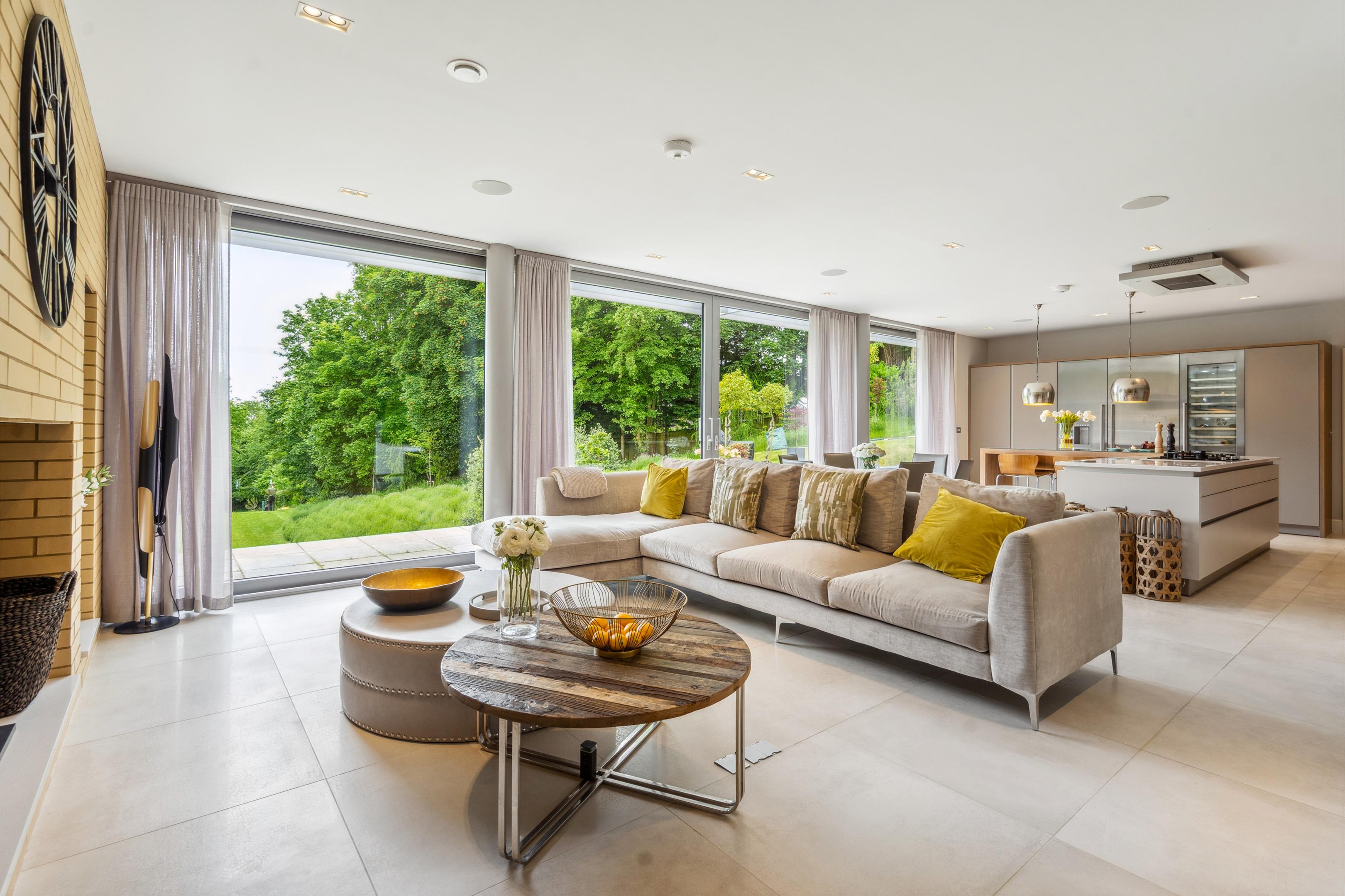 Fox Lane, Boars Hill, Oxford, Oxfordshire, OX1.