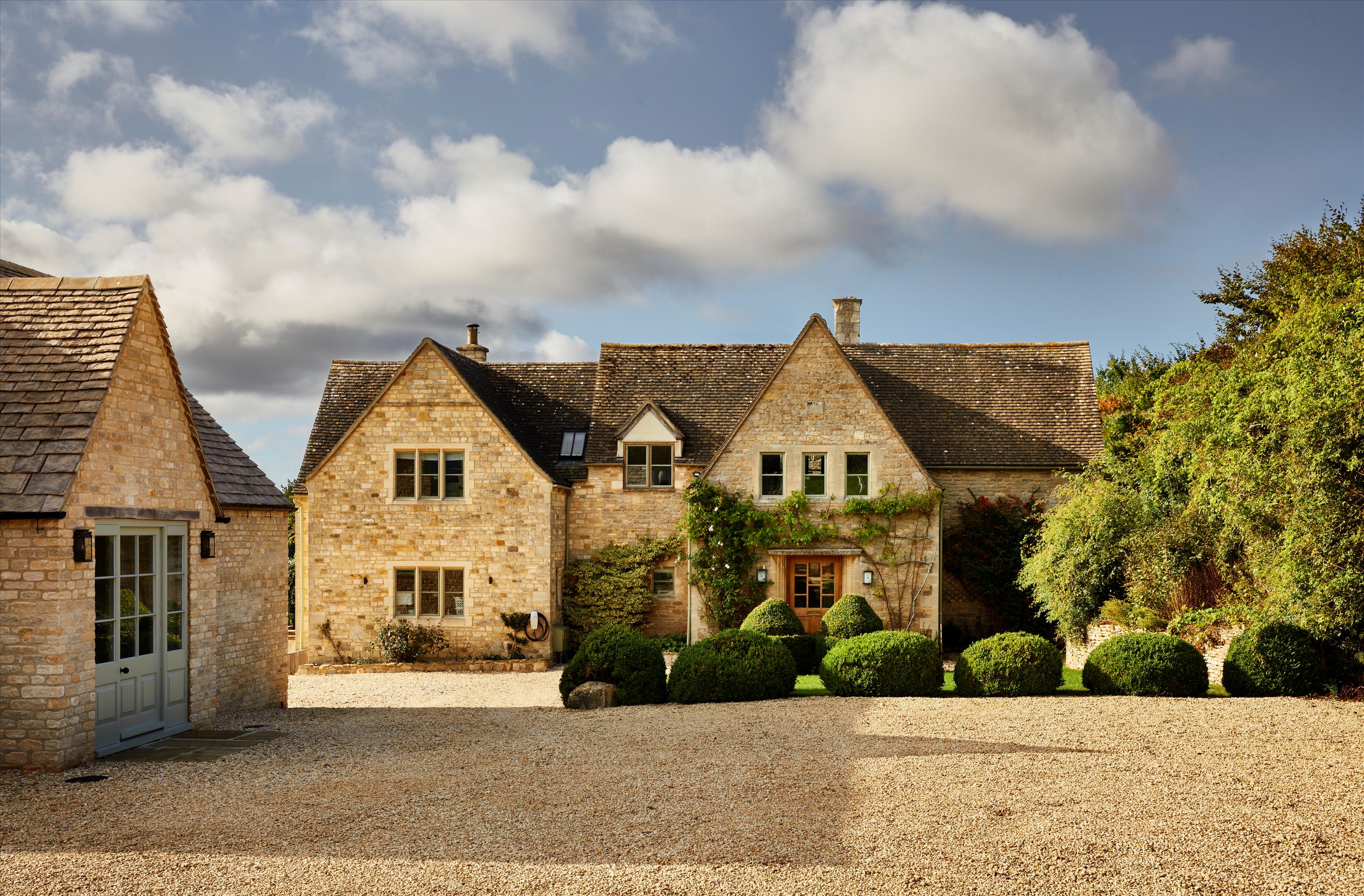Chadlington, Chipping Norton, Oxfordshire, OX7