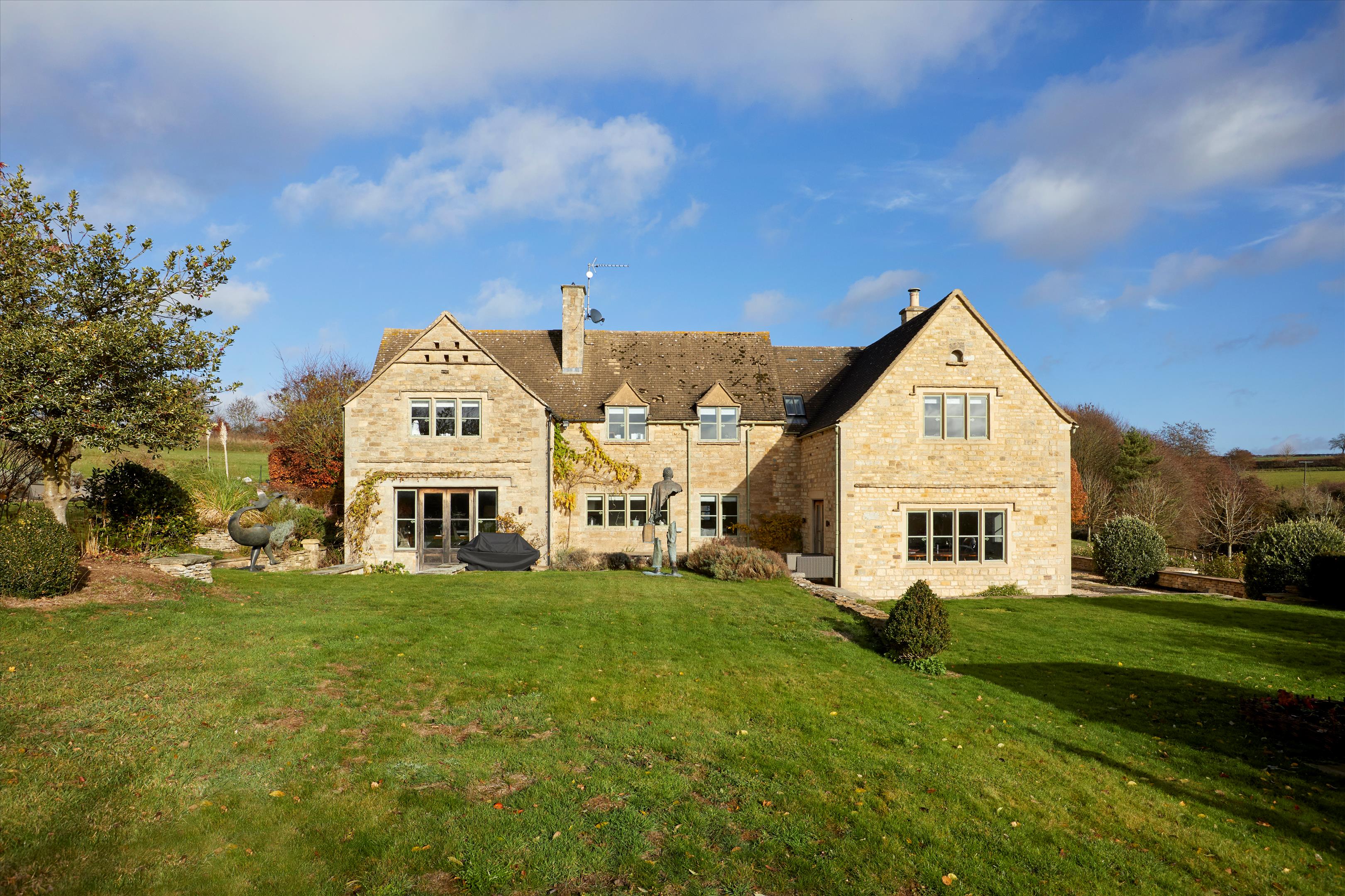 Chadlington, Chipping Norton, Oxfordshire, OX7