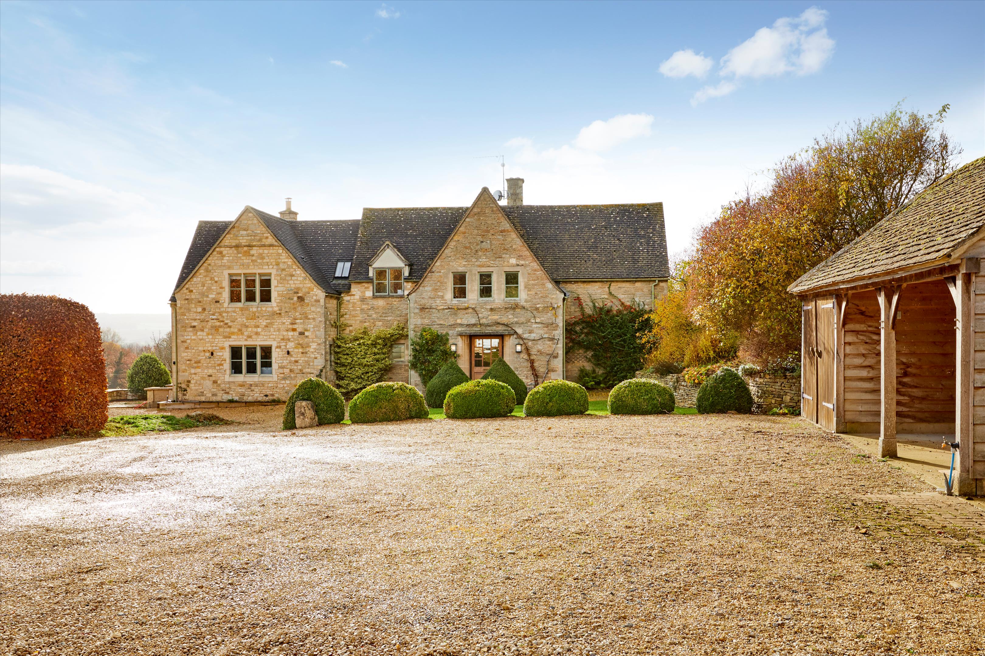Chadlington, Chipping Norton, Oxfordshire, OX7