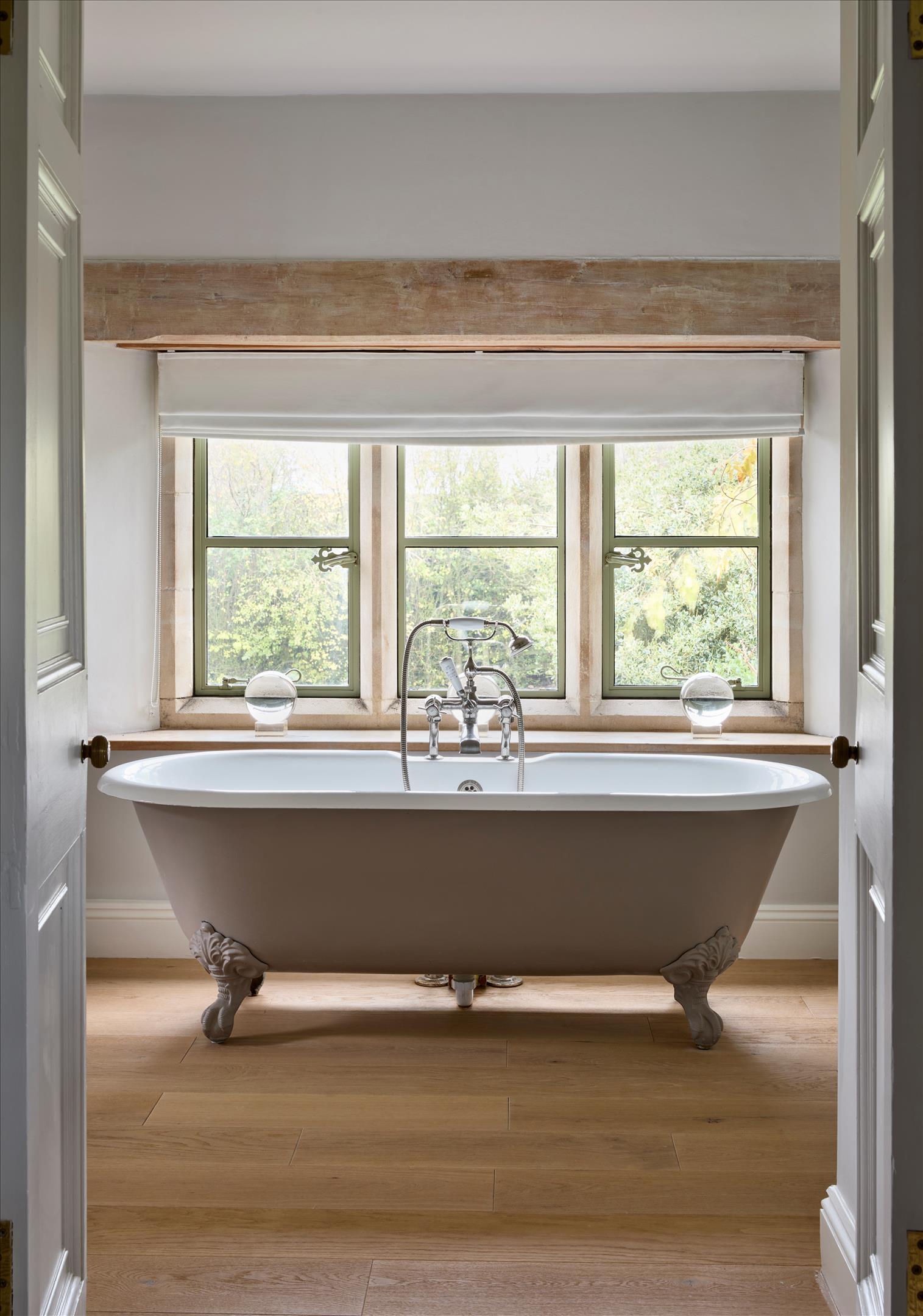 Chadlington, Chipping Norton, Oxfordshire, OX7