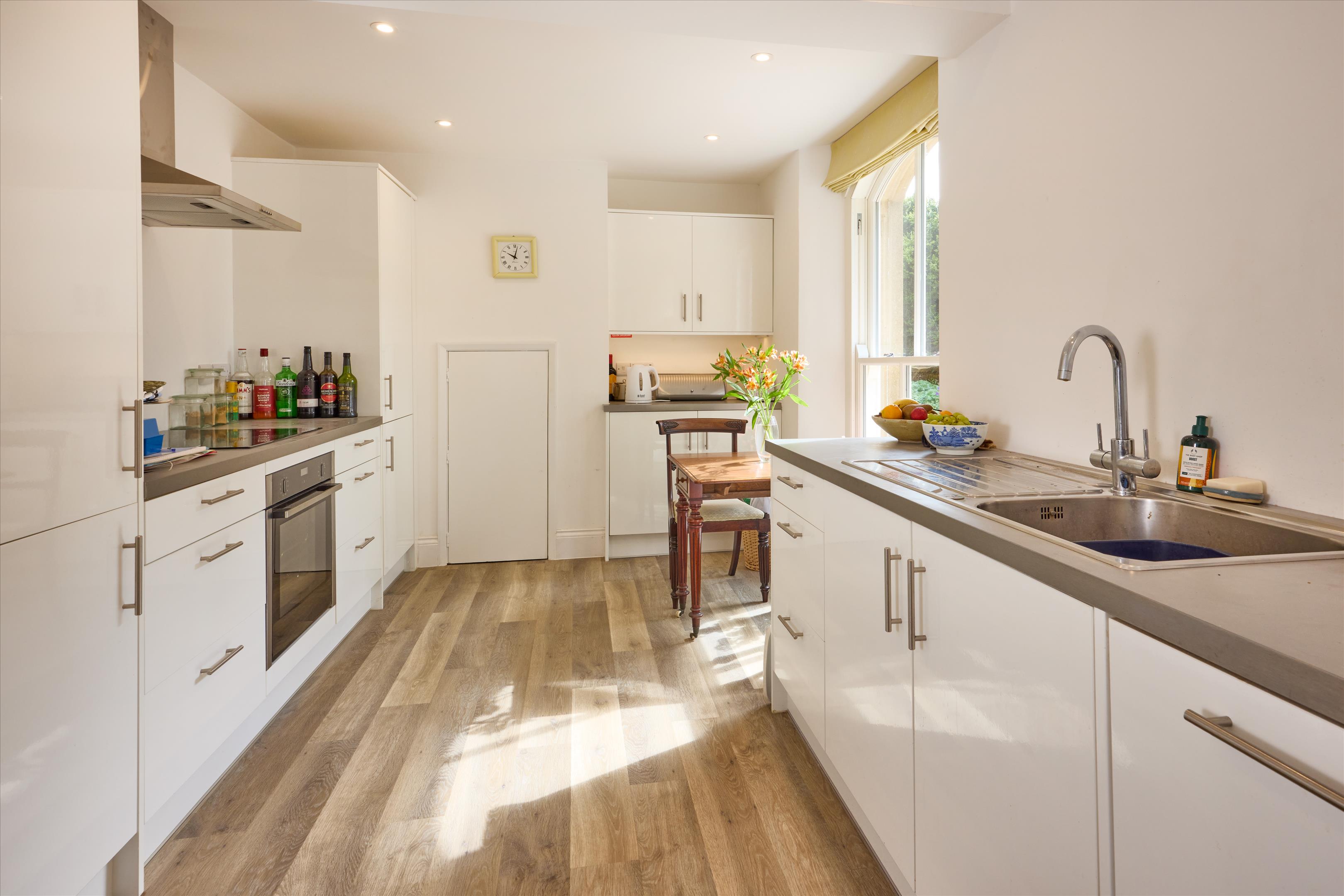 Ascott-Under-Wychwood, Chipping Norton, Oxfordshire, OX7