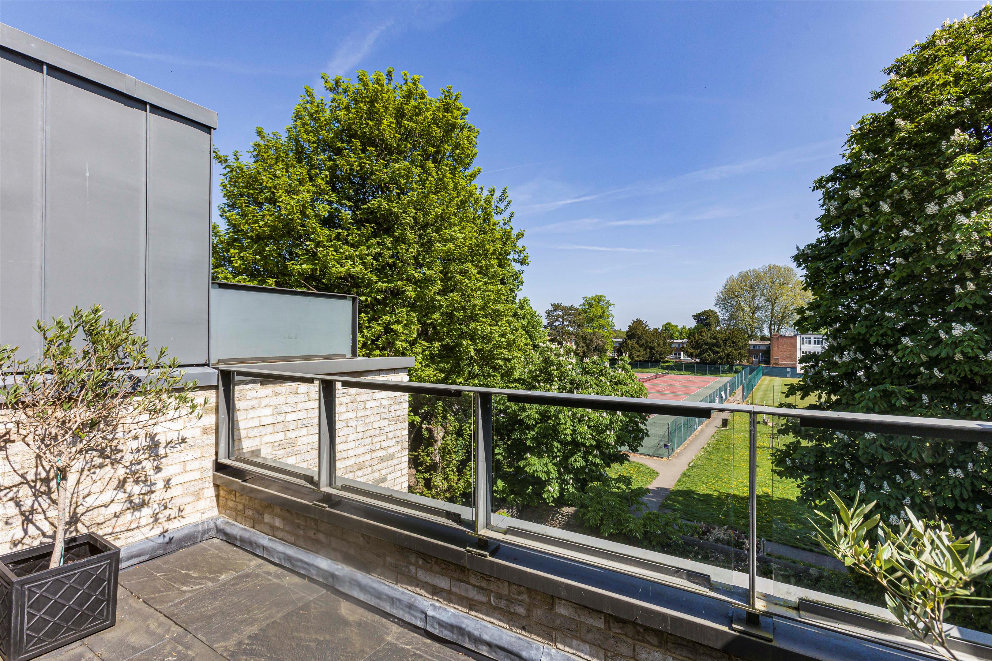 Woodstock Road, Summertown, Oxford, OX2