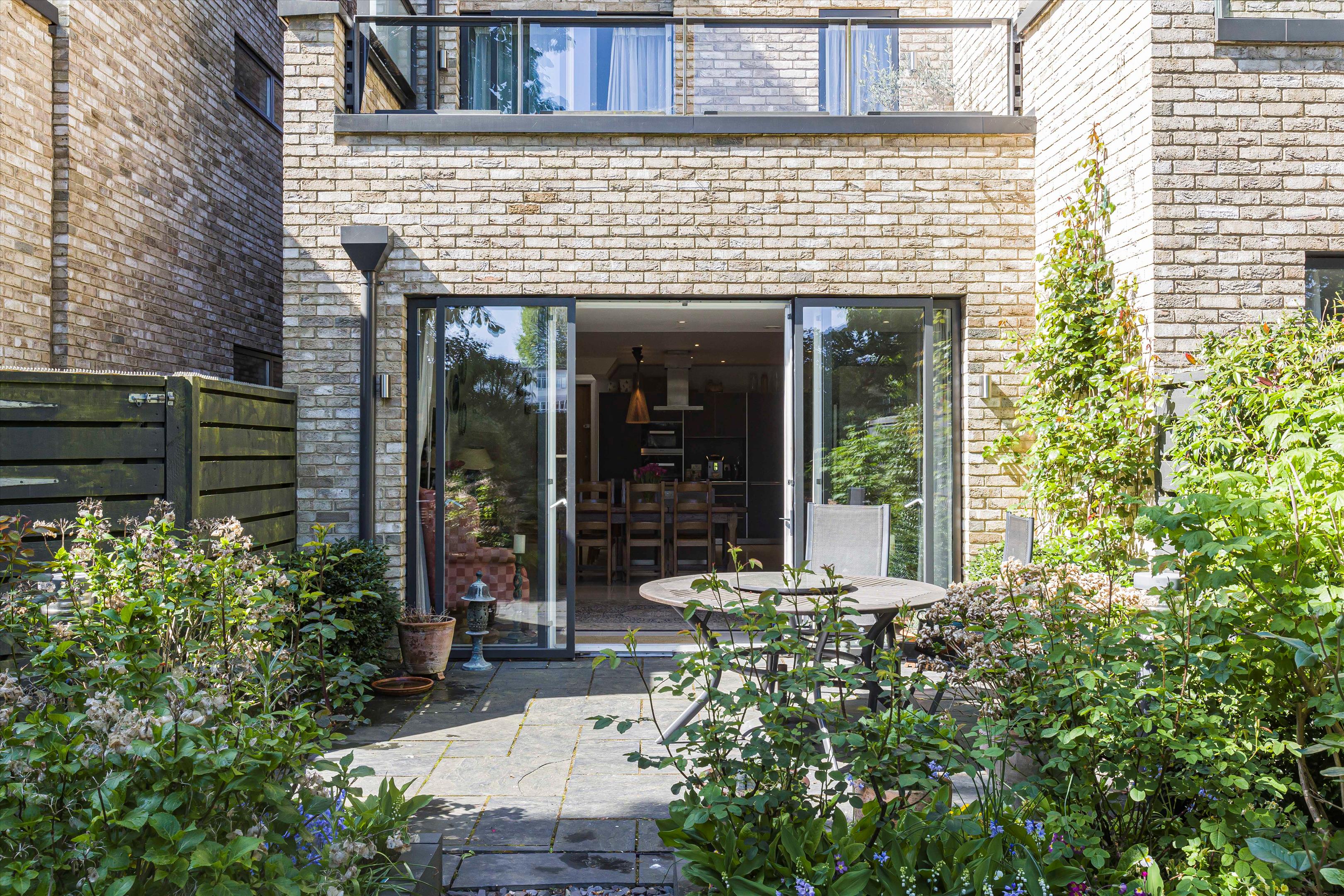 Woodstock Road, Summertown, Oxford, OX2